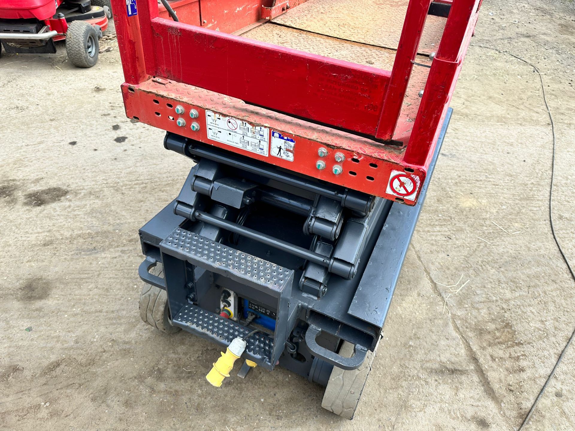 2018 SKYJACK SJIII-3219 ELECTRIC SCISSOR LIFT *PLUS VAT* - Image 5 of 12