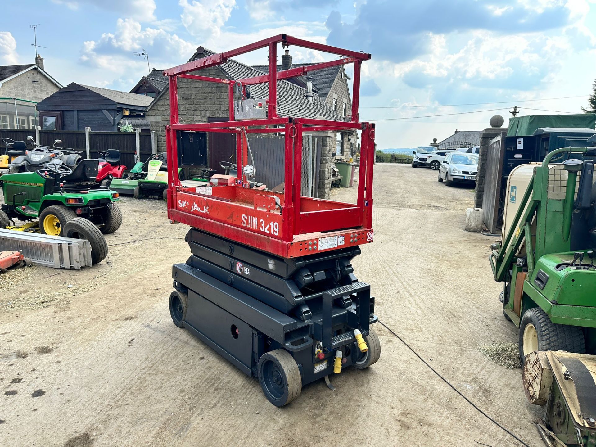 2018 SKYJACK SJIII-3219 ELECTRIC SCISSOR LIFT *PLUS VAT* - Image 10 of 12