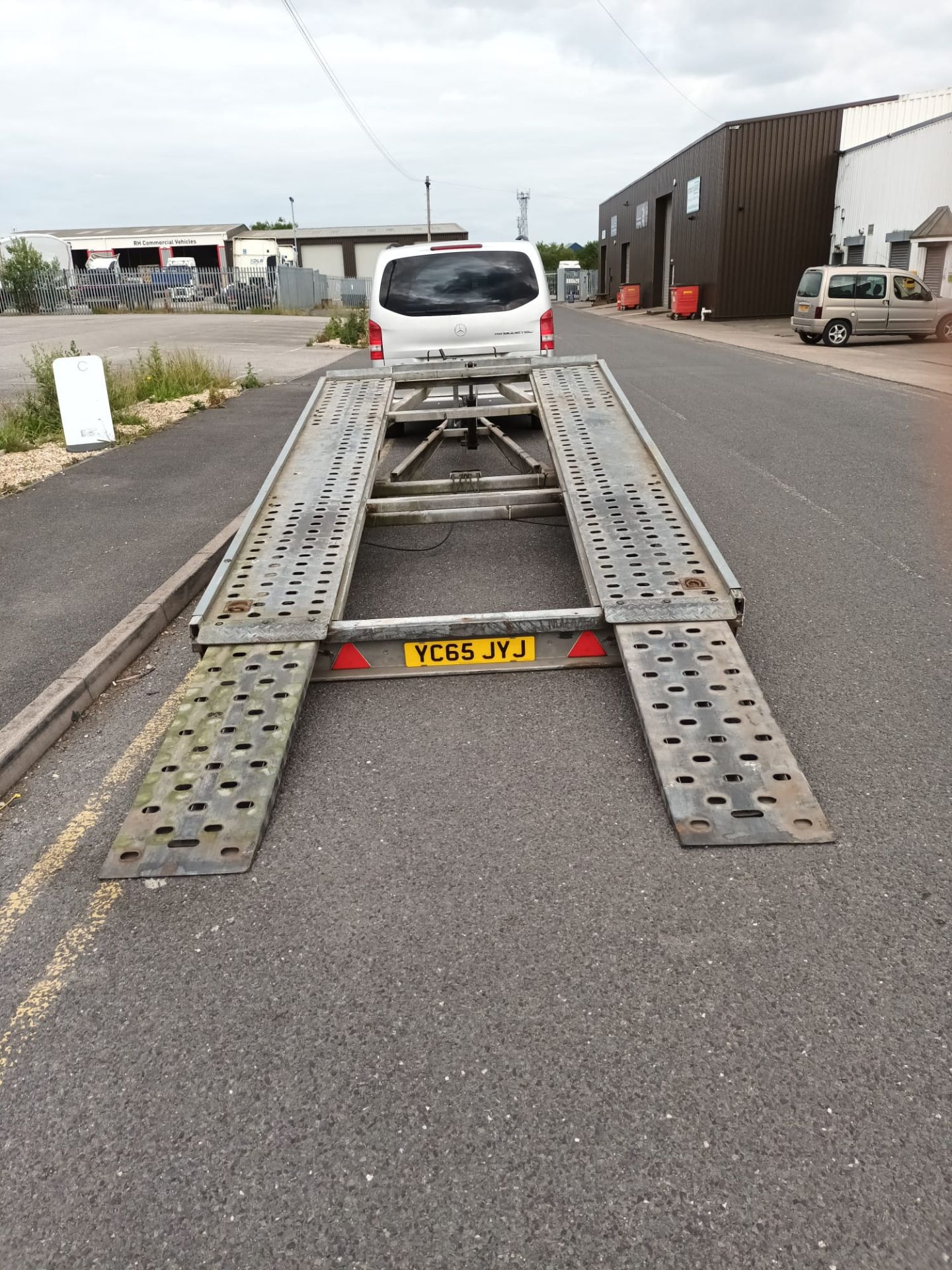 PRICED TO SELL! LOWERED RESERVE Bockmann Tilt Bed Car Transporter Trailer, additional Loading Ramps - Image 2 of 7