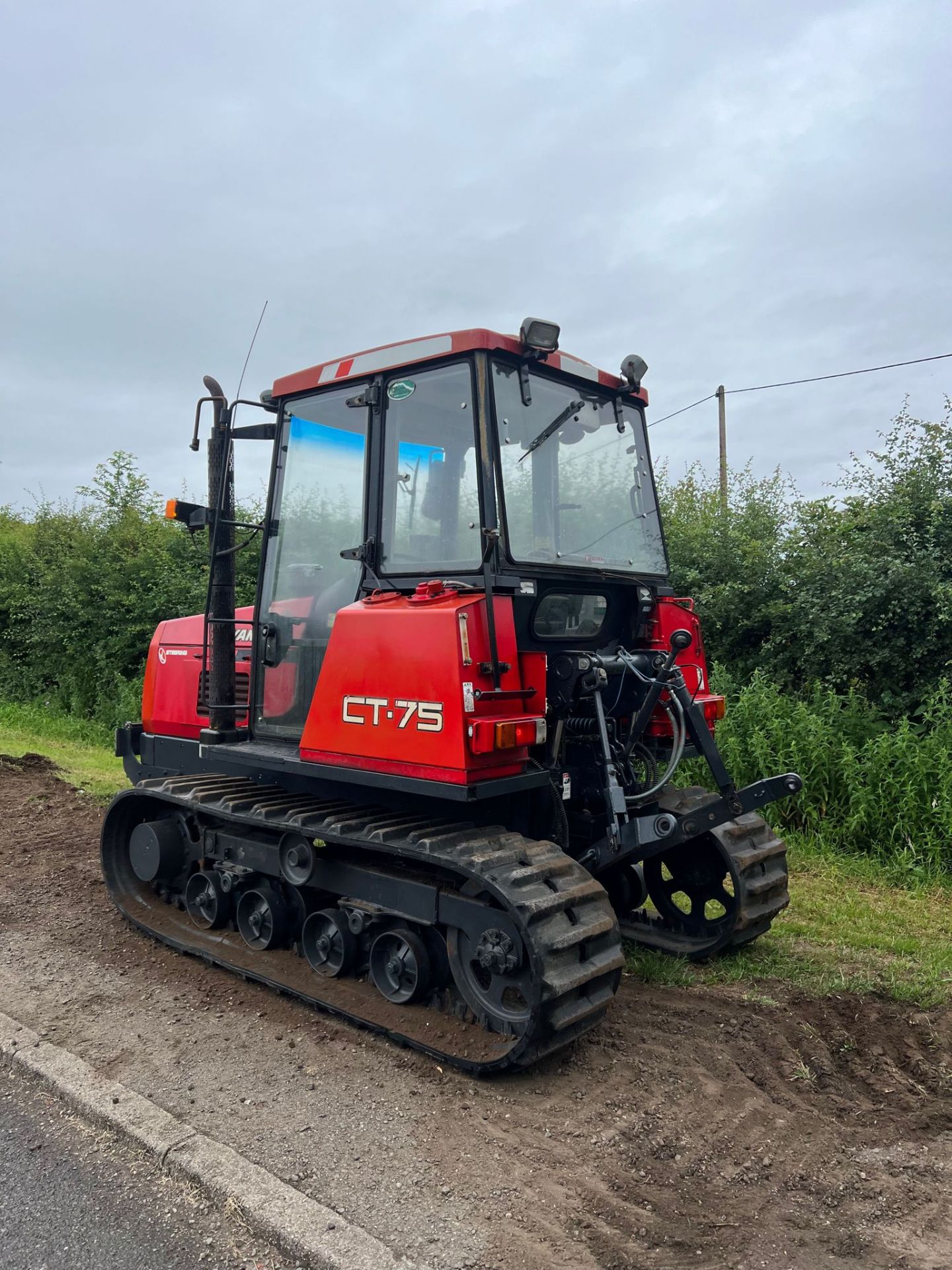 Yanmar TC75 Tracked Tractor *PLUS VAT* - Image 2 of 19