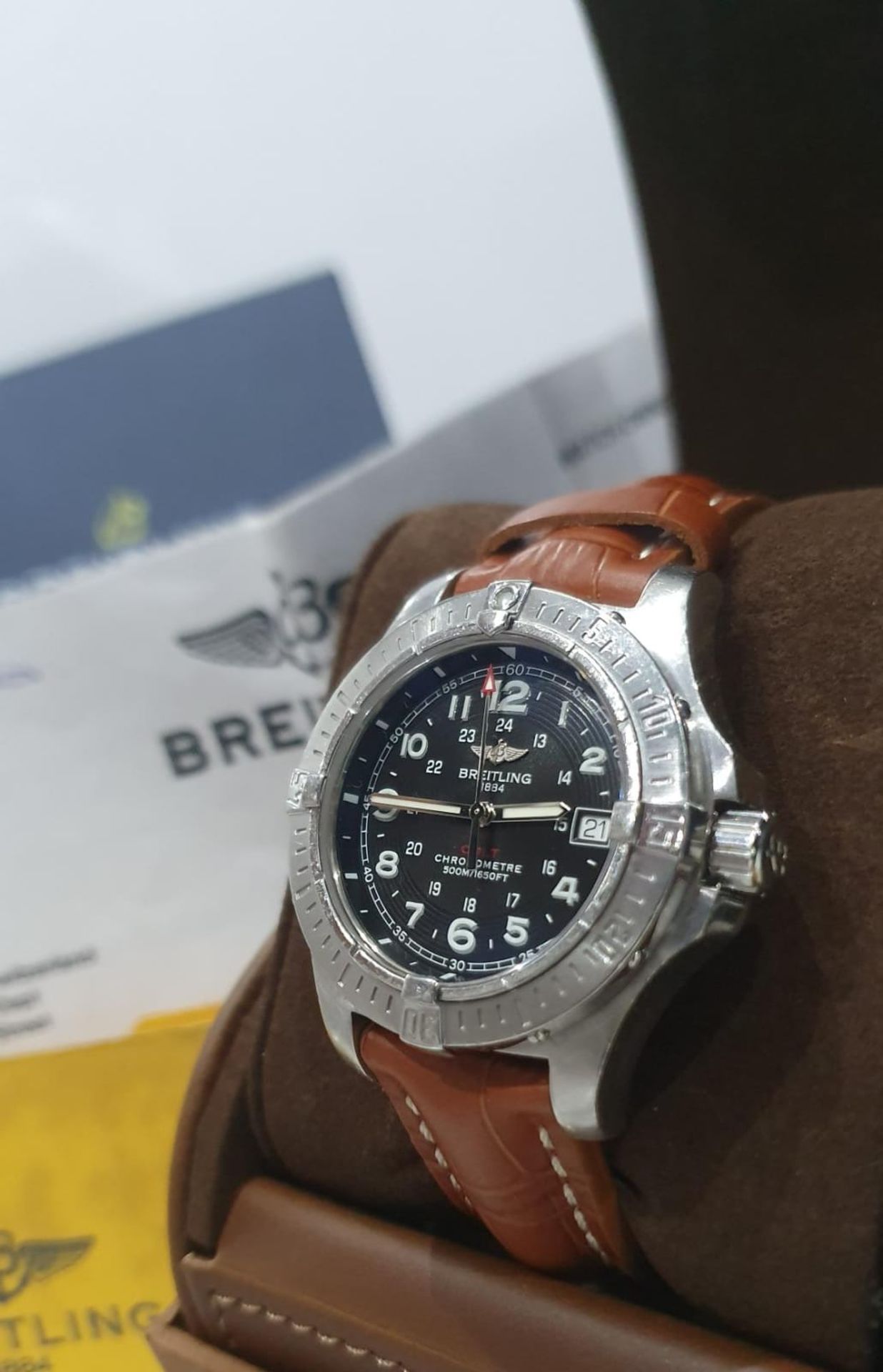 BREITLING COLT 42mm MENS SWISS WATCH With Service Papers NO VAT - Image 4 of 10