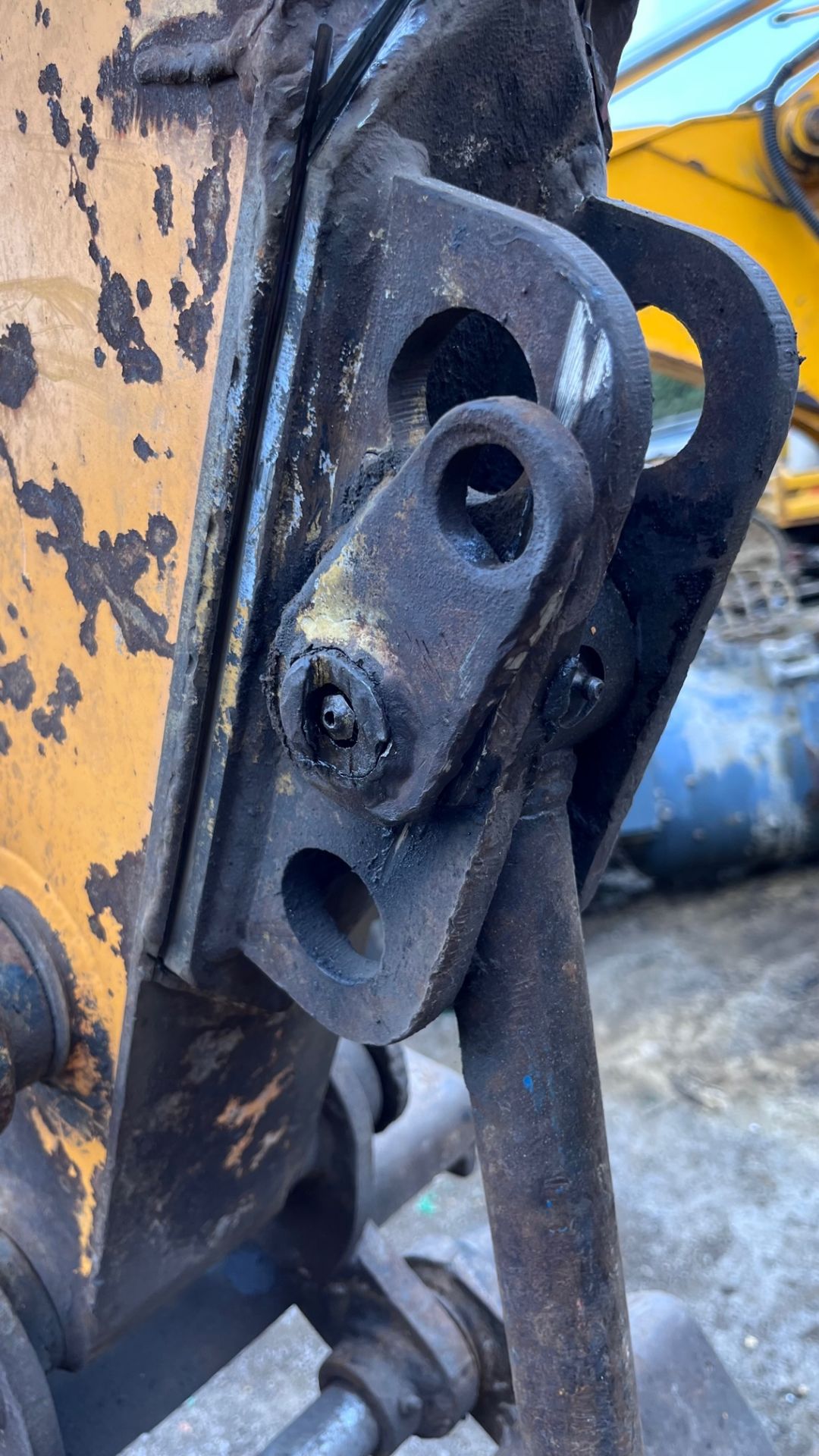 2015 Weld On Grapple to suit 3-5 ton Mini Digger *PLUS VAT* - Image 4 of 4