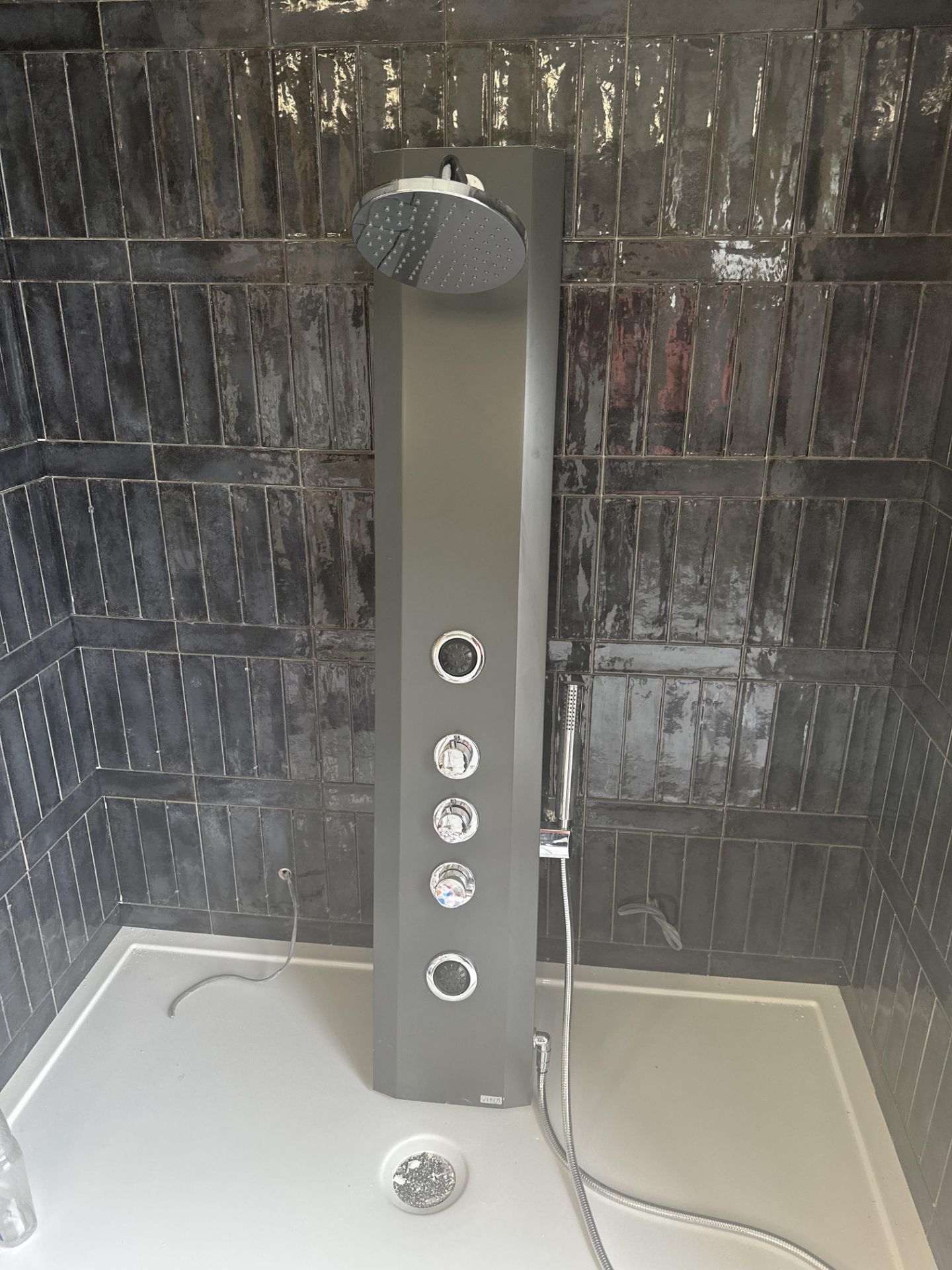 1 x Vitra move shower system in anthracite