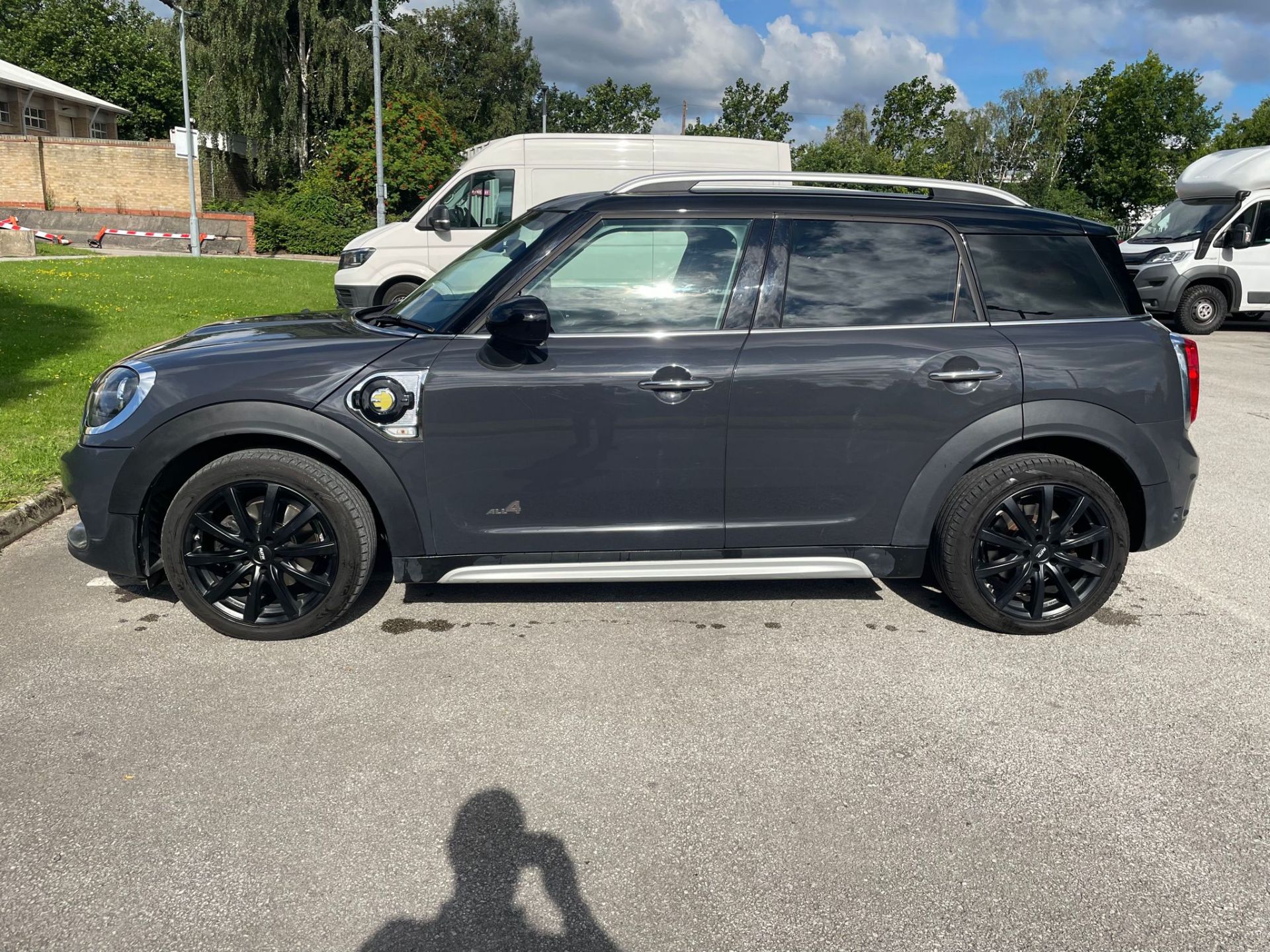 2019 MINI COUNTRYMAN COOPER S E ALL4 A GREY SUV HATCHBACK *NO VAT* - Image 6 of 17