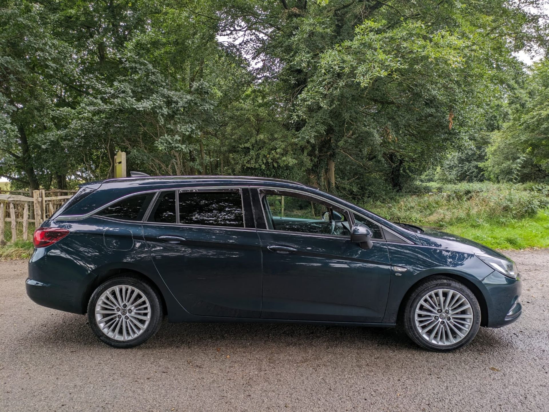 2016/66 REG VAUXHALL ASTRA ELITE NAV CDTI 2.2 1.6 DIESEL MANUAL ESTATE, SHOWING 2 FORMER KEEPERS - Image 7 of 29