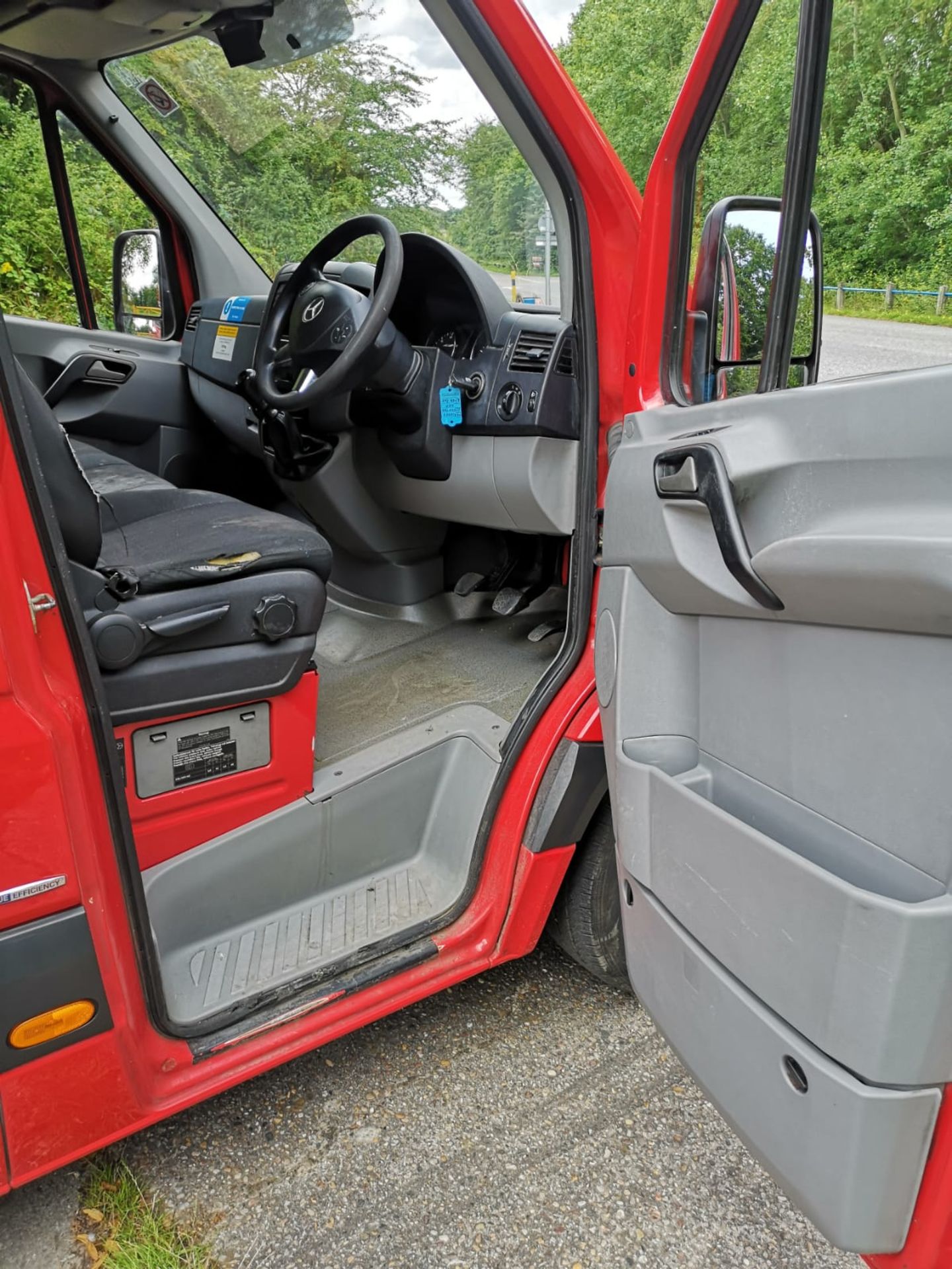 2013 MERCEDES-BENZ SPRINTER 310 CDI RED PANEL VAN *NO VAT* - Image 11 of 15