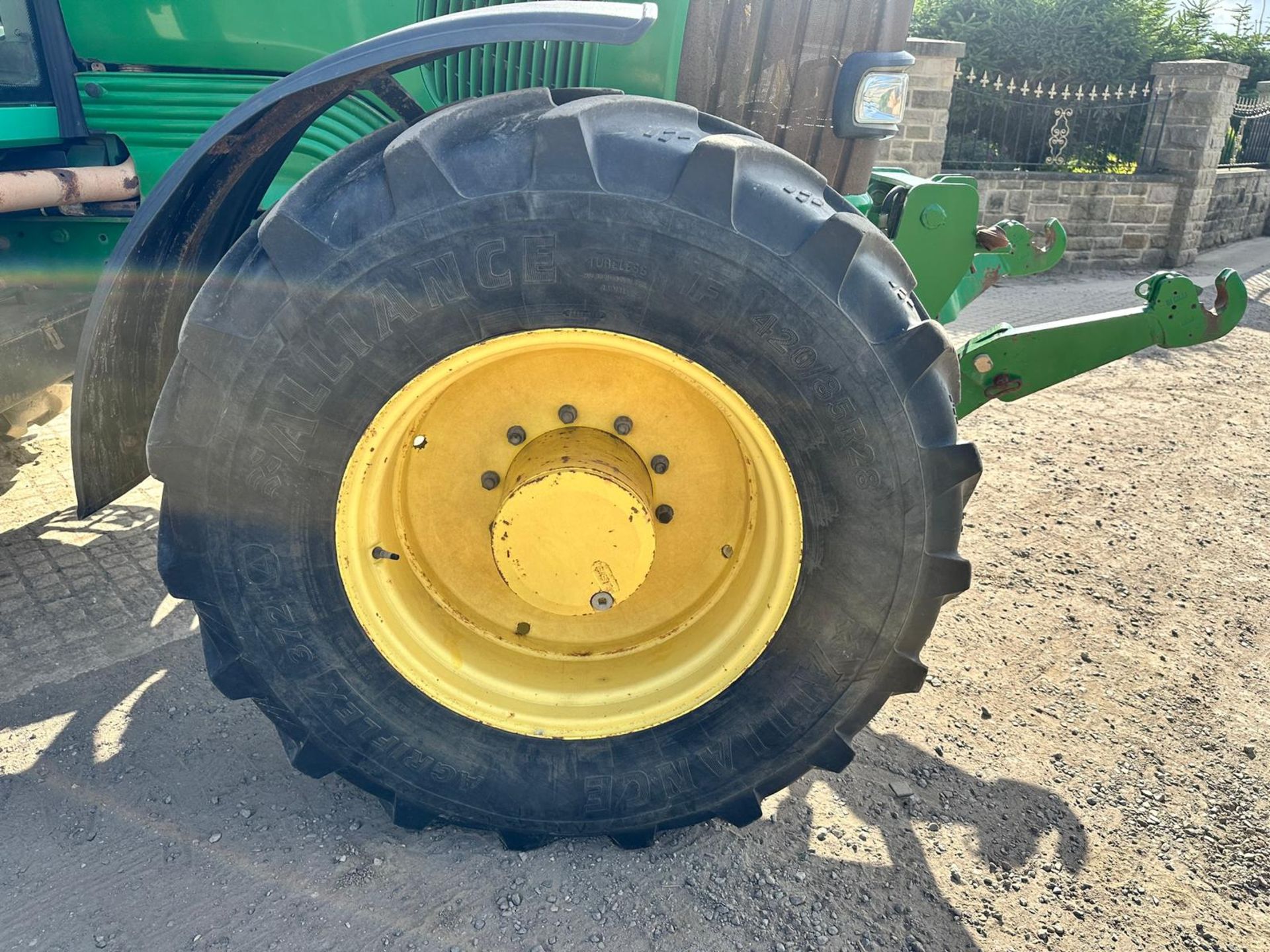 2006 JOHN DEERE 6820 135HP 4WD TRACTOR *PLUS VAT* - Image 7 of 25