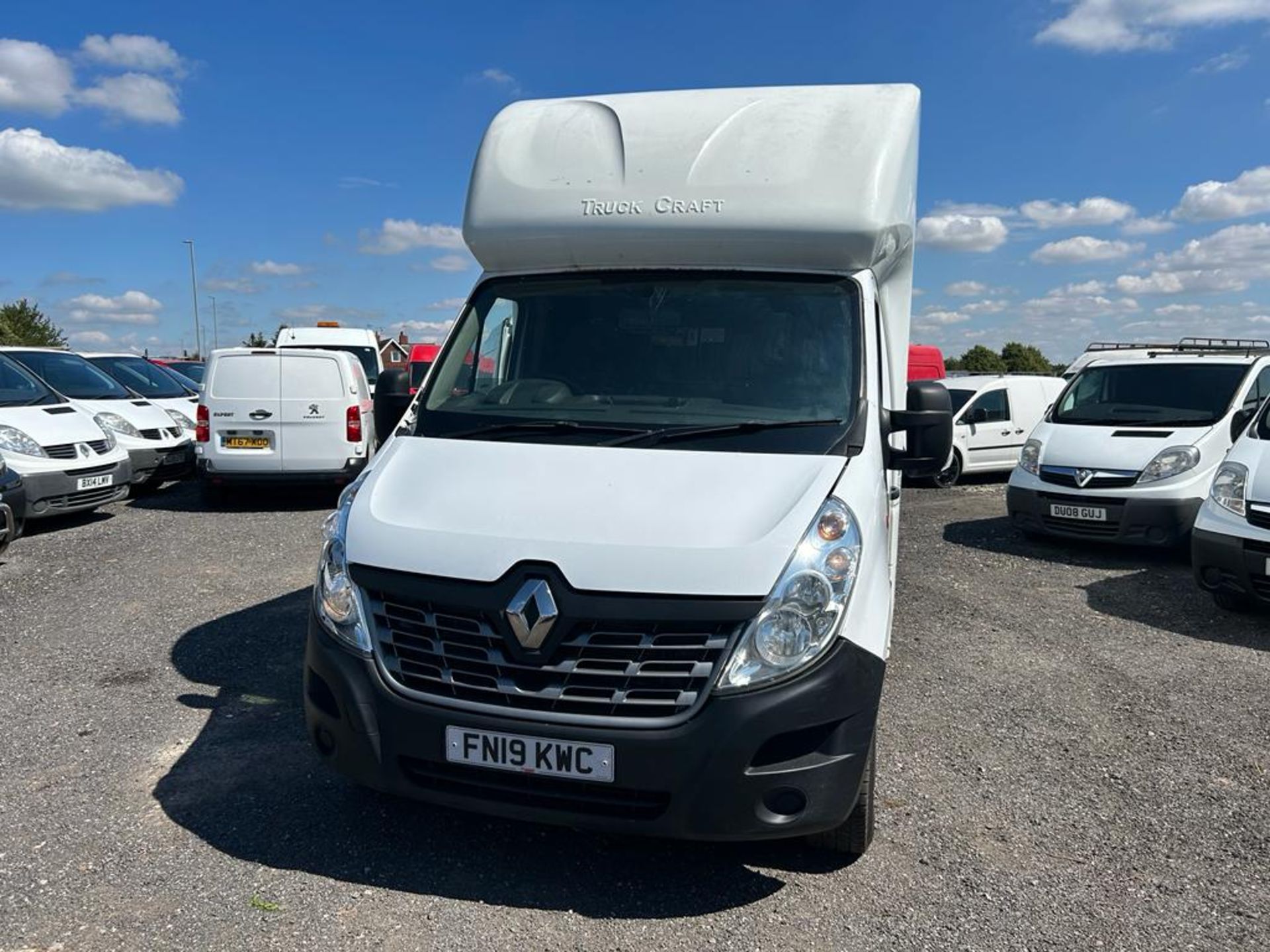 2019/19 REG RENAULT TRUCKS MASTER 35 LWB EURO 6 BOX VAN, SHOWING 0 FORMER KEEPERS *NO VAT* - Image 3 of 15