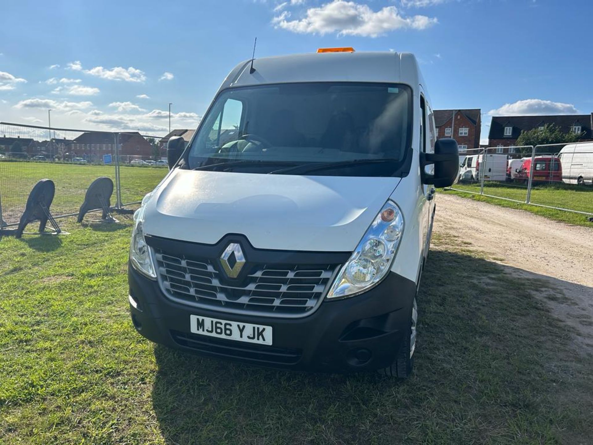 2016 RENAULT MASTER MM35 BUSINESS + DCI WHITE PANEL VAN *NO VAT* - Image 5 of 20