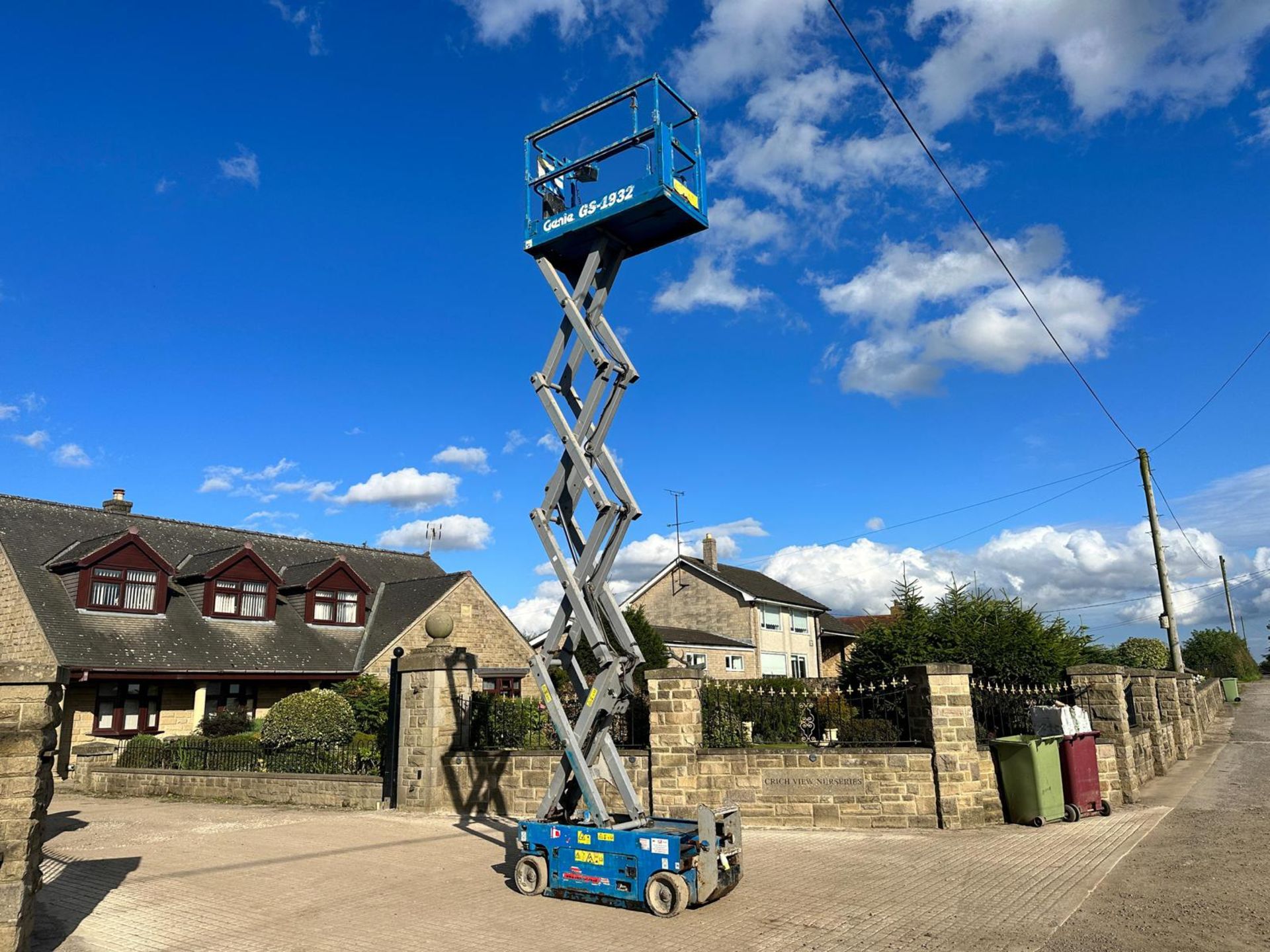 2017 GENIE GS-1932 ELECTRIC SCISSOR LIFT *PLUS VAT* - Image 9 of 13