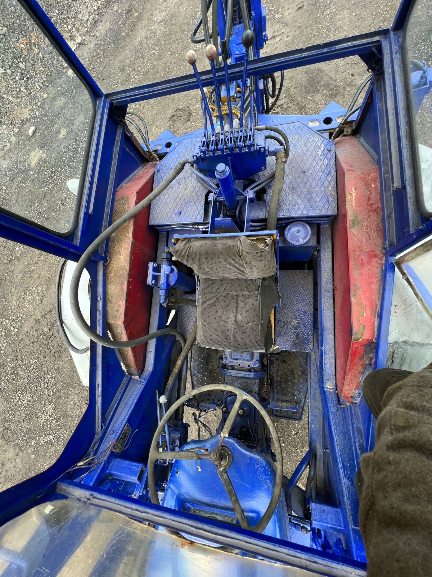 Ford 3400 Loader Tractor with Back Actor *NO VAT* - Image 9 of 10