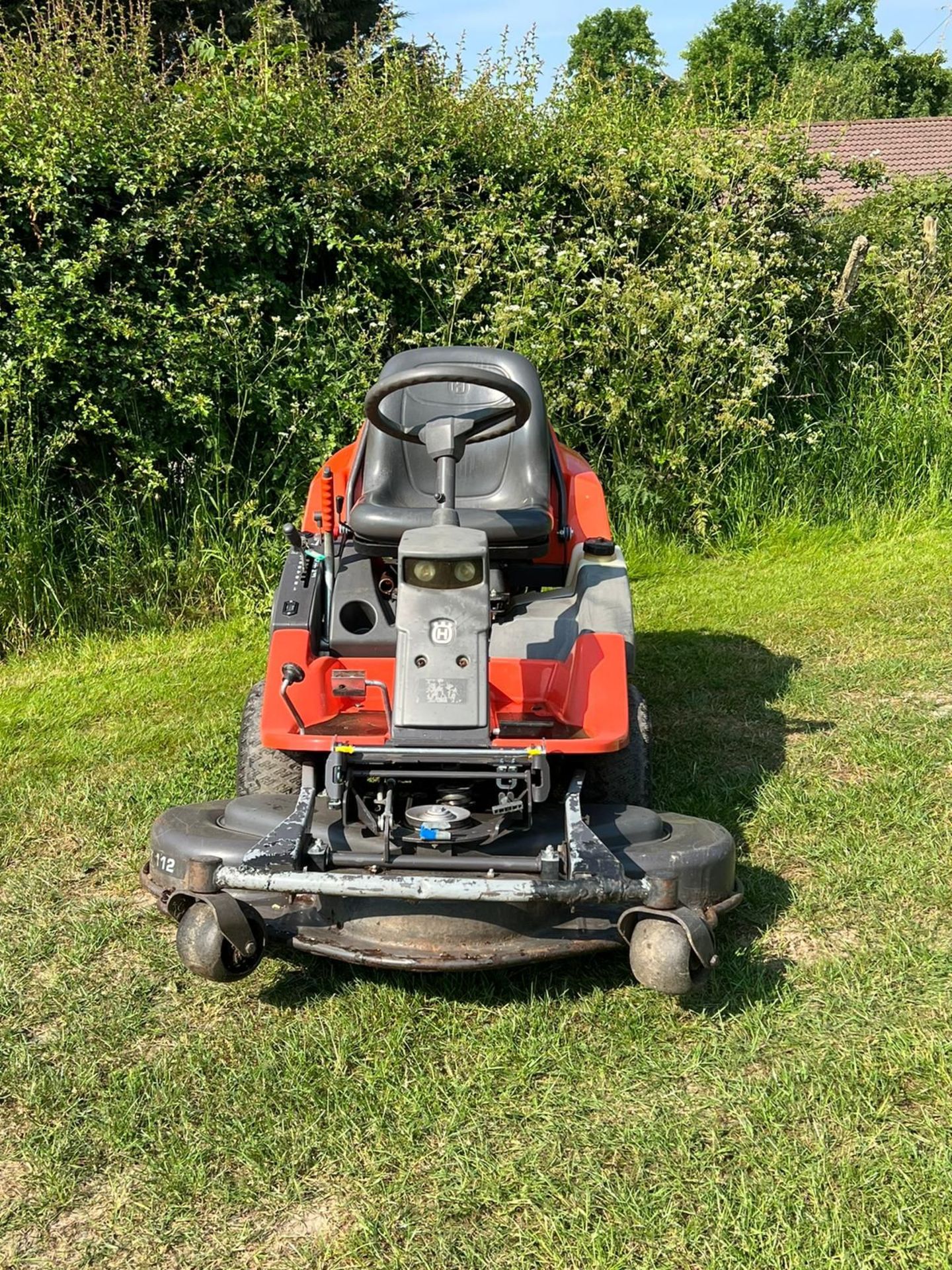 husqvarna rider pr17 awd Ride on lawn mower *NO VAT* - Image 9 of 9