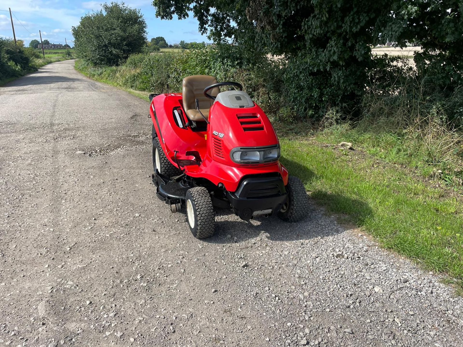 YANMAR RD18 RIDE ON LAWN MOWER *PLUS VAT* - Image 3 of 12