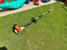 2015 STIHL KM130R KOMBI ENGINE MULTI TOOL WITH POLE SAW ATTACHMENT *PLUS VAT*