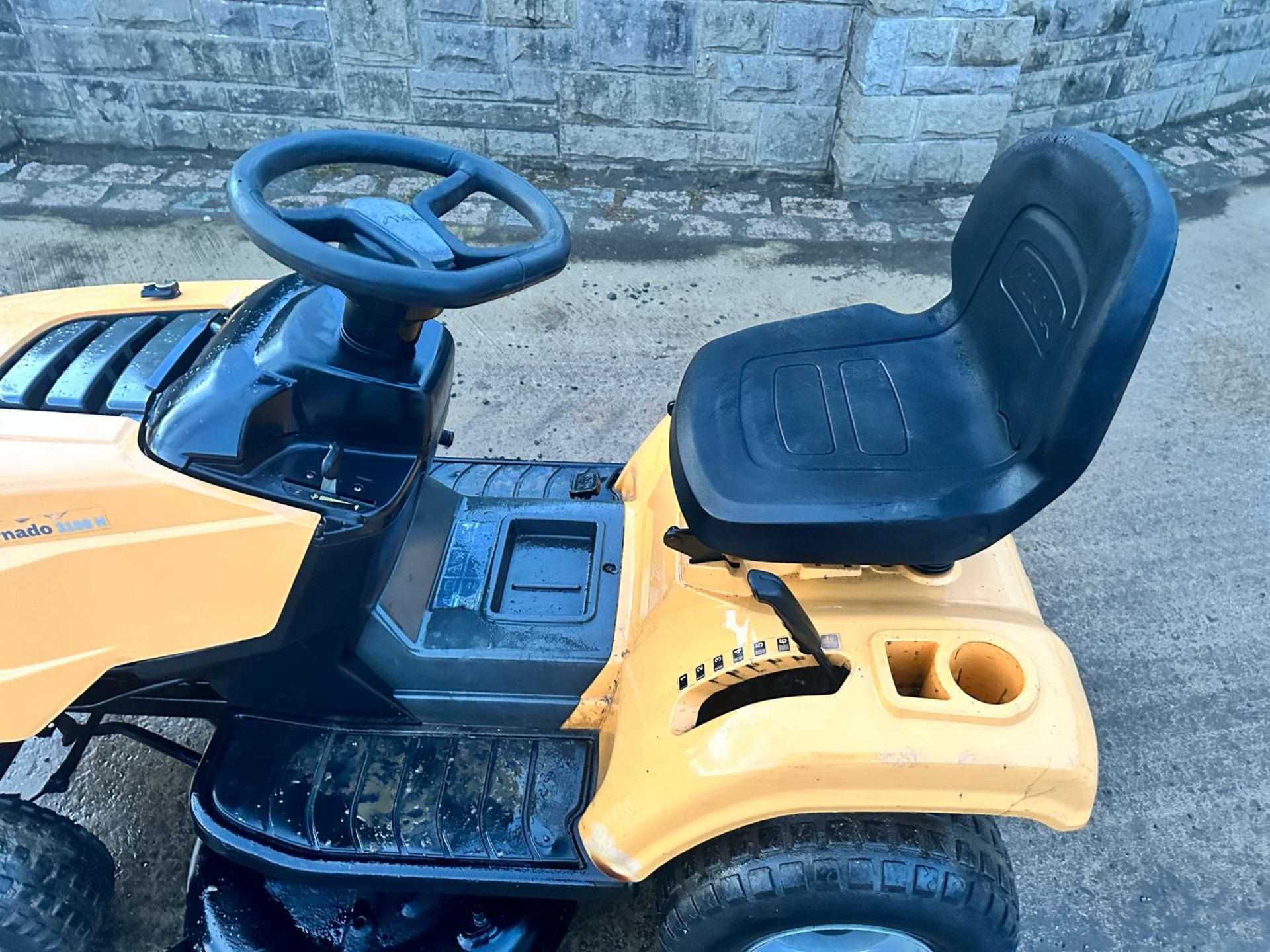 2014 Stiga Tornado 3108H Ride On Mower *PLUS VAT* - Image 10 of 12