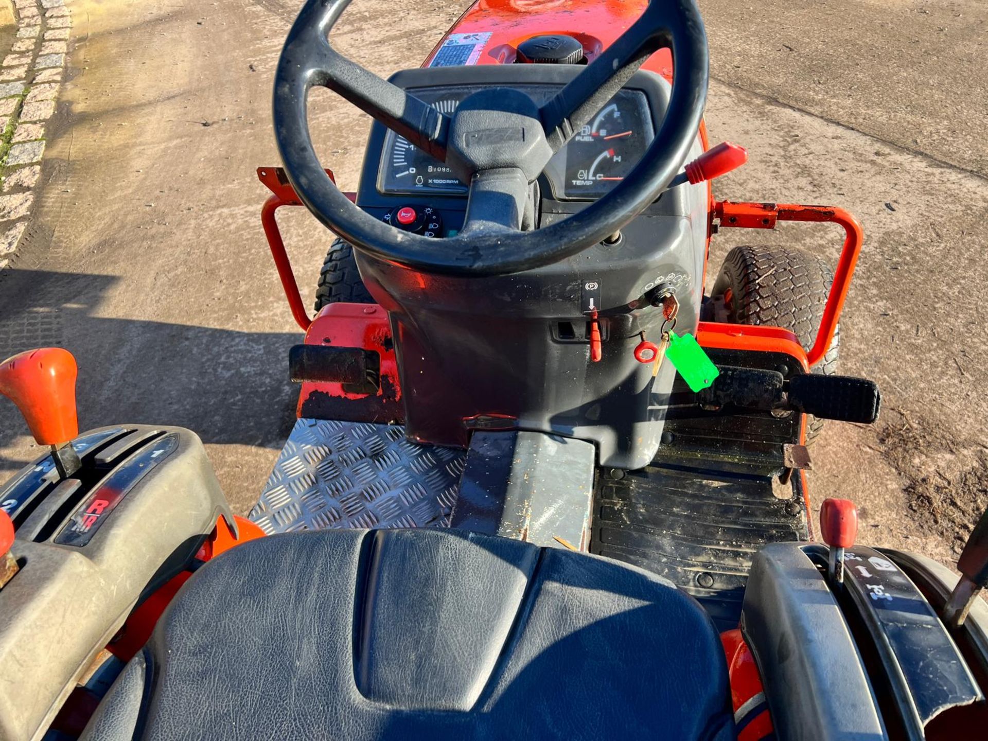 Kubota B1410 Compact Tractor With 4ft MŽnage Leveller *PLUS VAT* - Image 16 of 19