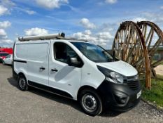 2014/64 REG VAUXHALL VIVARO 2900 CDTI ECOFLEX 1.6 DIESEL MANUAL PANEL VAN, SHOWING 0 FORMER KEEPERS