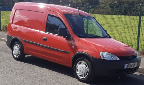 Tidy 2011 Vauxhall Combo ex POST OFFICE - no vat