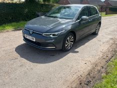 2023 VOLKSWAGEN GOLF STYLE TSI E-HYBRID S-A GREY HATCHBACK *NO VAT*