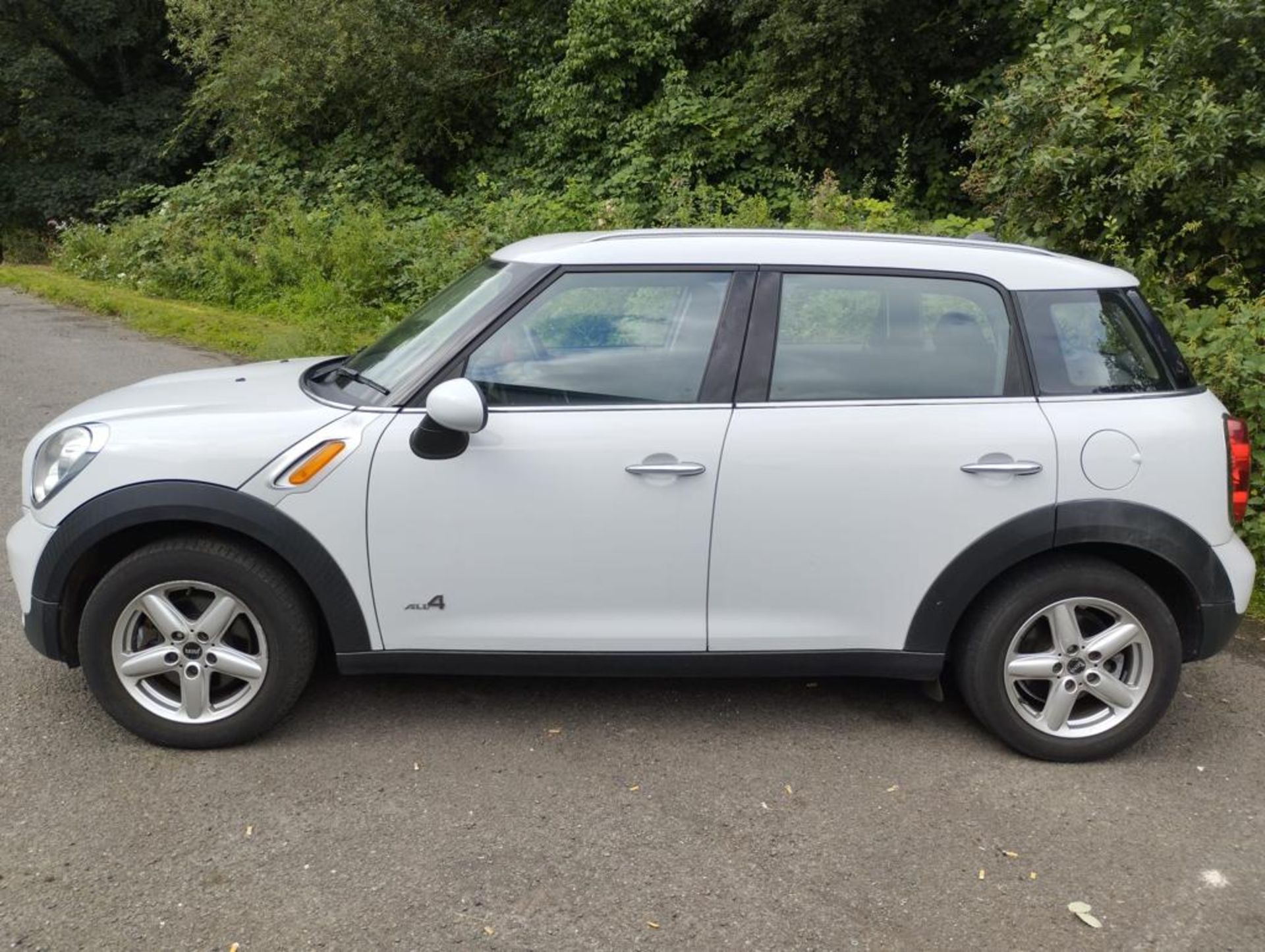 2011 MINI COUNTRYMAN COOPER D ALL4 WHITE SUV HATCHBACK *NO VAT*