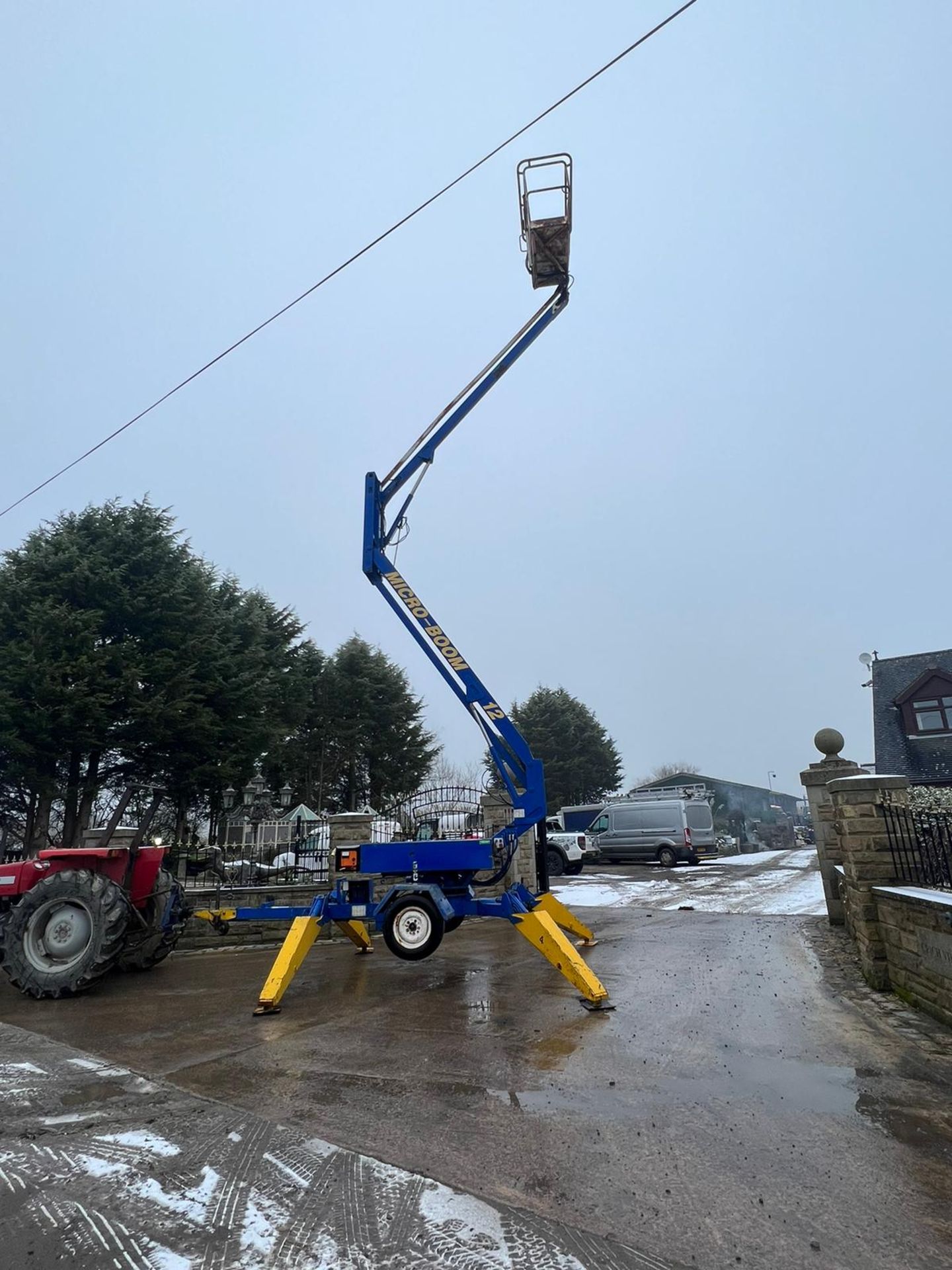 MICRO BOOM 12 BOOM LIFT TOW BEHIND *PLUS VAT* - Image 9 of 11