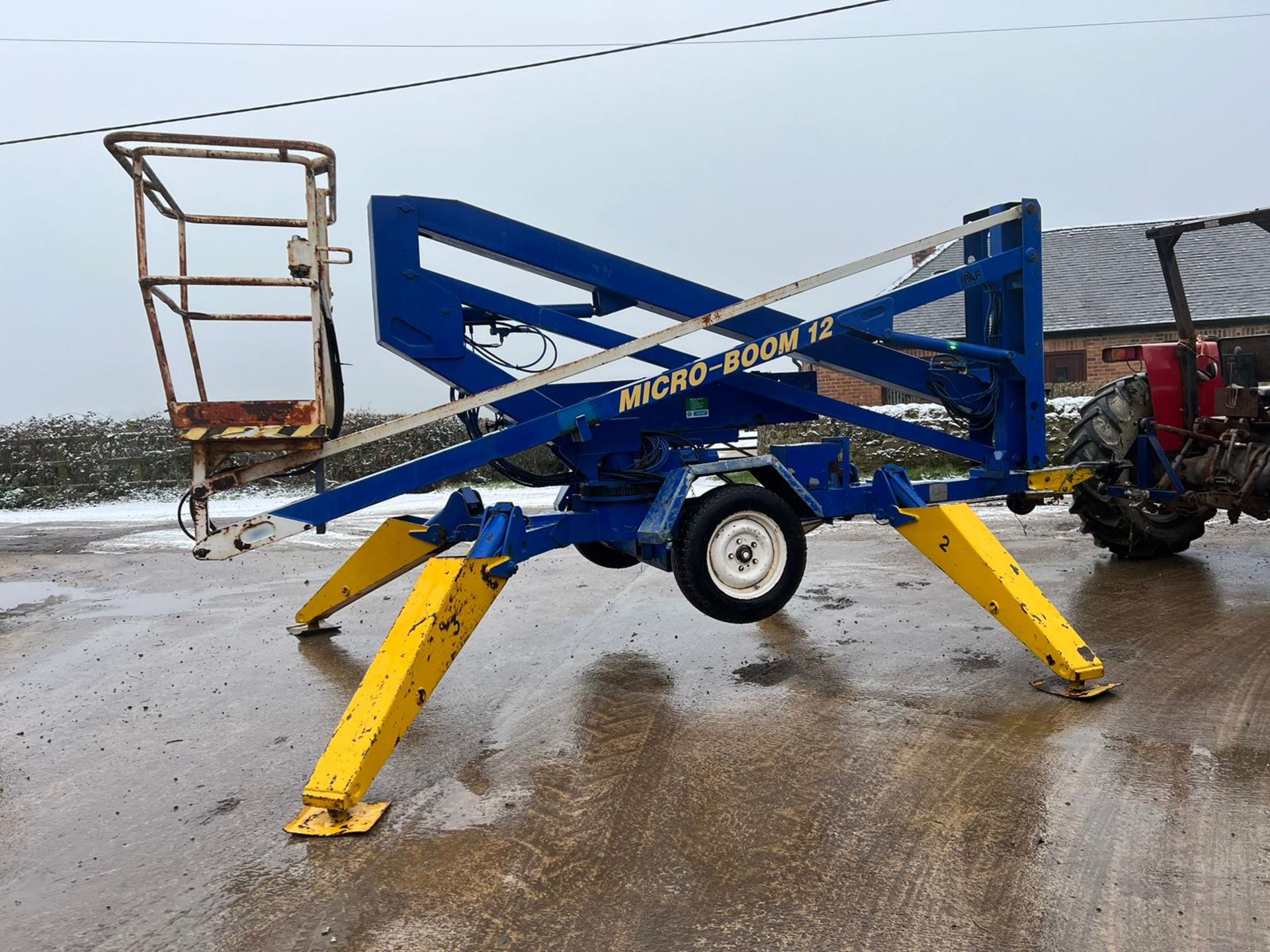 MICRO BOOM 12 BOOM LIFT TOW BEHIND *PLUS VAT* - Image 6 of 11