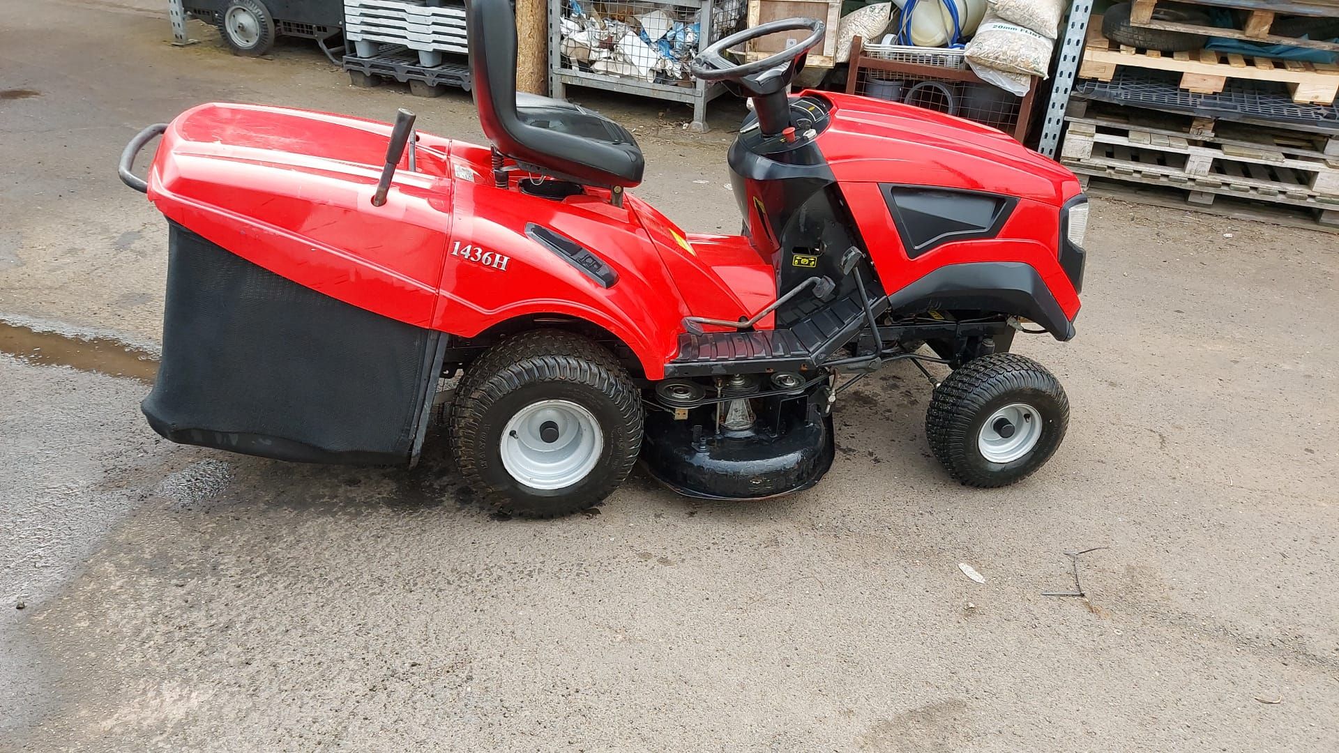 MOUNTFIELD 1436H RIDE-ON MOWER *NO VAT* - Image 2 of 8