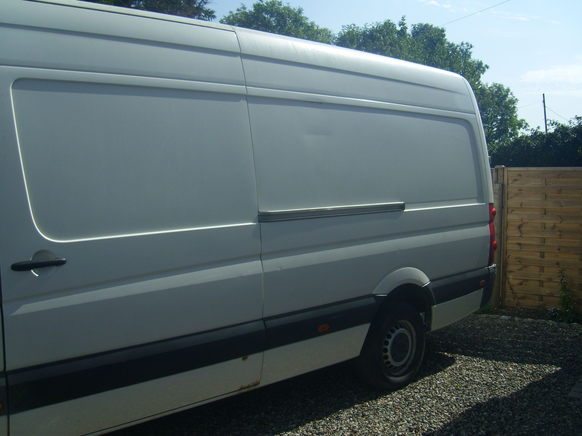 2011 VOLKSWAGEN CRAFTER 35 BLUE TDI 109 L WHITE PANEL VAN *NO VAT* - Image 4 of 25