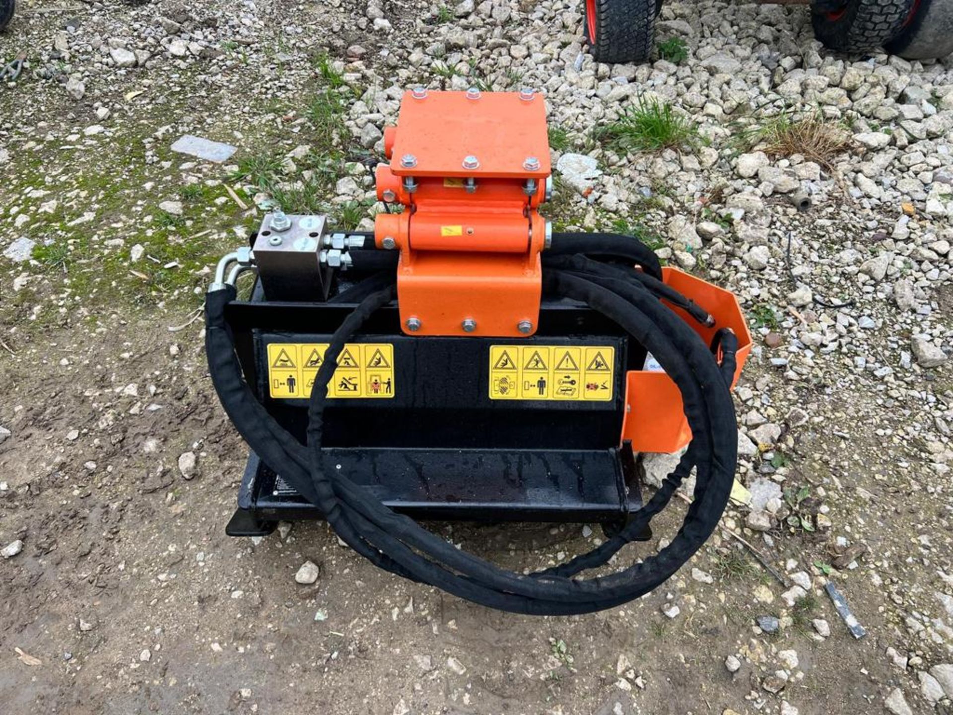 UNUSED HARDLIFE 60CM HYDRAULIC FLAIL MOWER *PLUS VAT* - Image 3 of 9