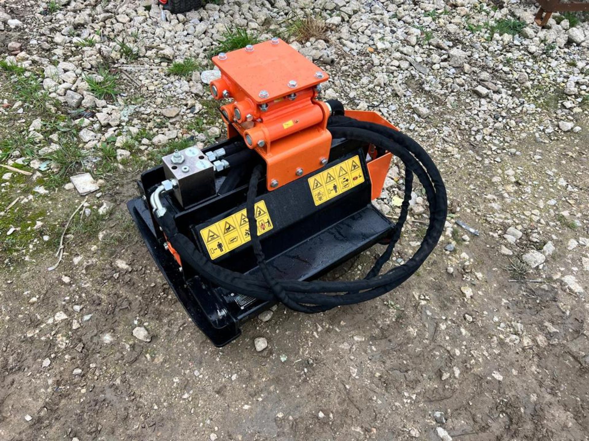 UNUSED HARDLIFE 60CM HYDRAULIC FLAIL MOWER *PLUS VAT* - Image 2 of 9