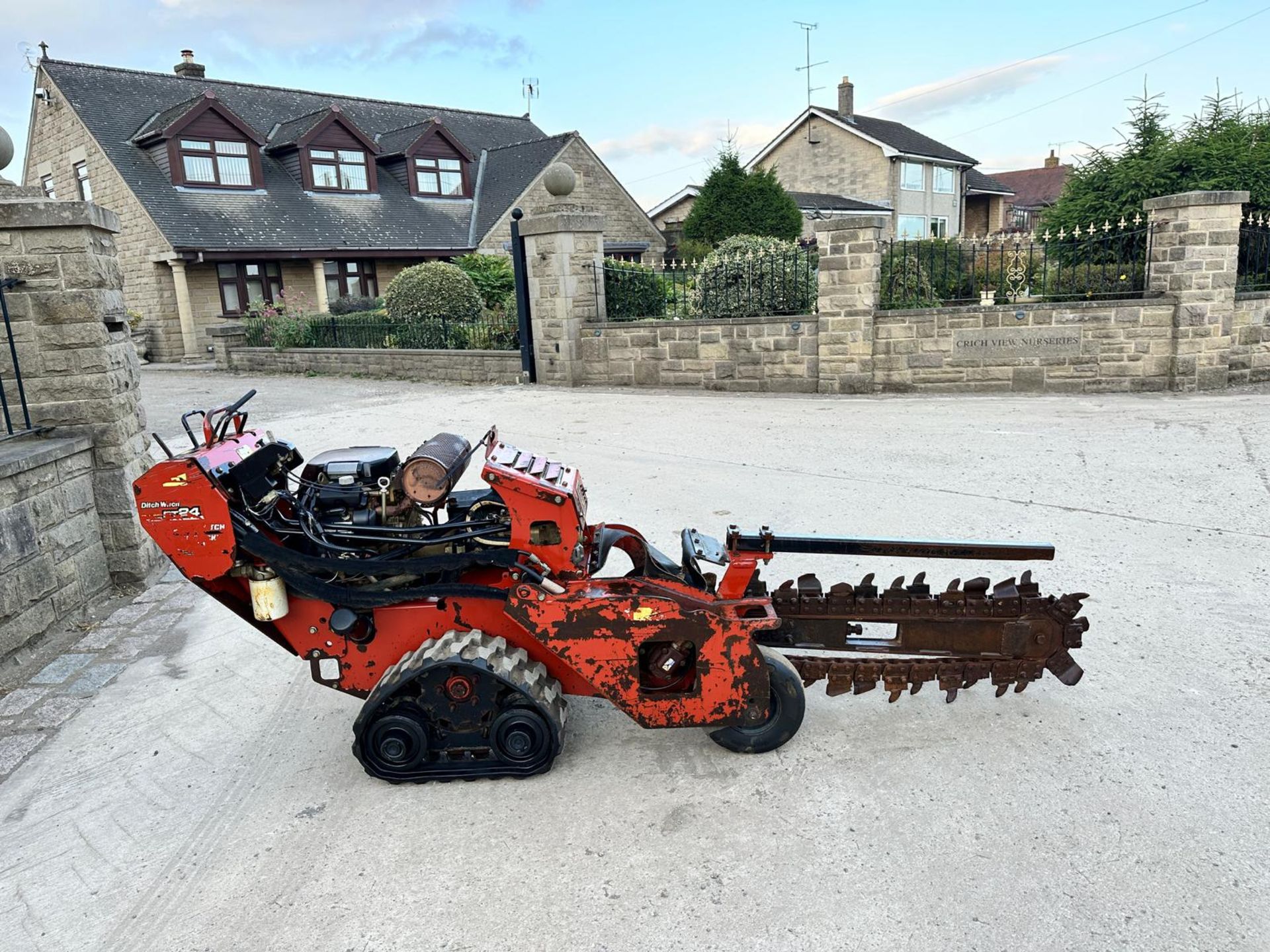 2011 DITCHWITCH RT24 TRACKED PEDESTRIAN TRENCHER *PLUS VAT* - Image 6 of 19