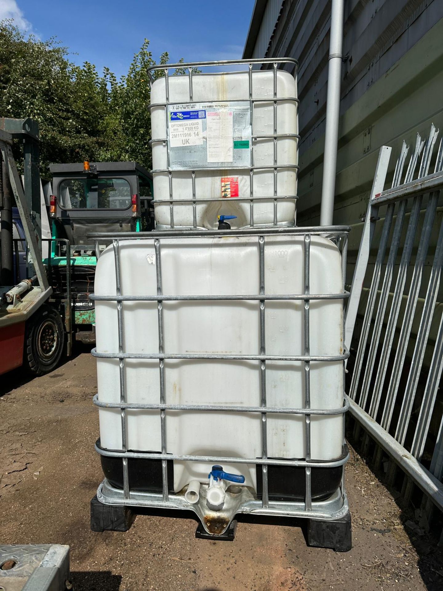 1 x GRADE A IBC- MORE AVAILABLE, YOU ARE ONLY BIDDING FOR ONE, ENQUIRE IF YOU WOULD LIKE MORE