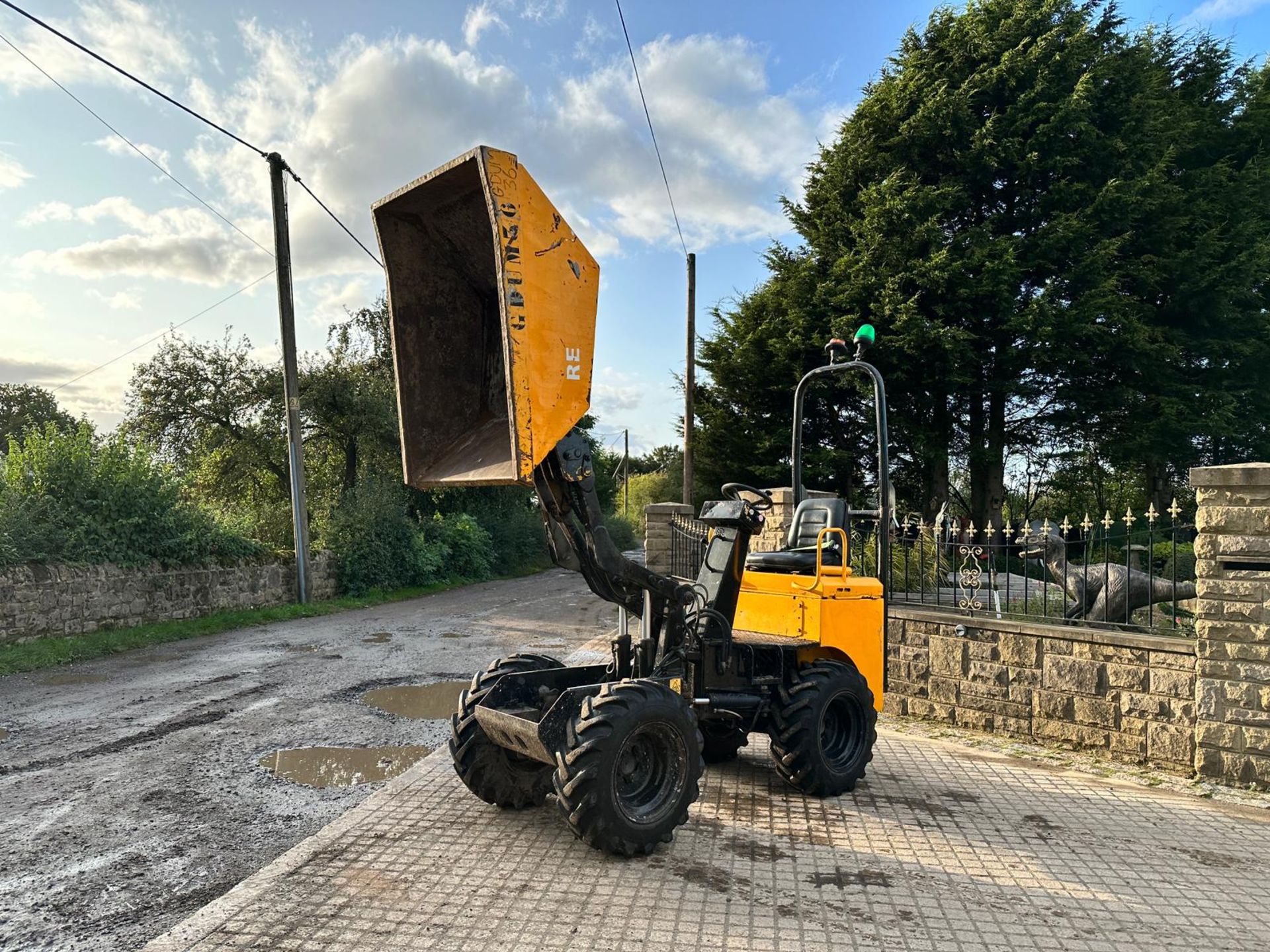 2010 TEREX HD1000 1 TON HIGH TIP DUMPER *PLUS VAT* - Image 6 of 15