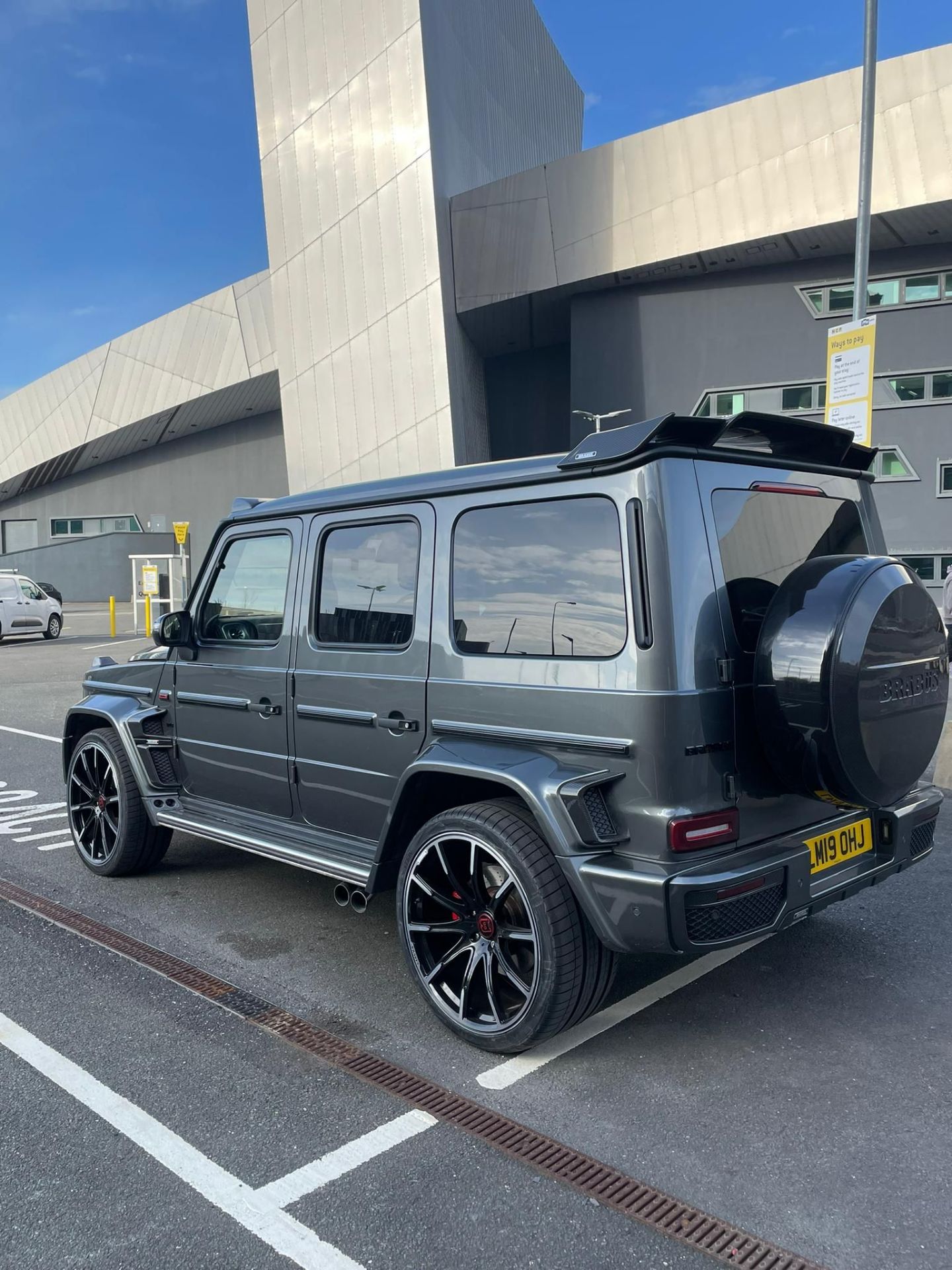 MERCEDES G63 BRABUS WIDE-STAR 800 STYLING GREY WITH BLACK LEATHER INTERIOR *PLUS VAT* - Image 3 of 23