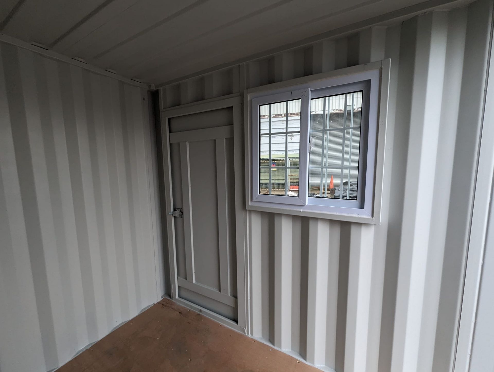 Unused 9ft Container with Side Door & Window - Image 3 of 3