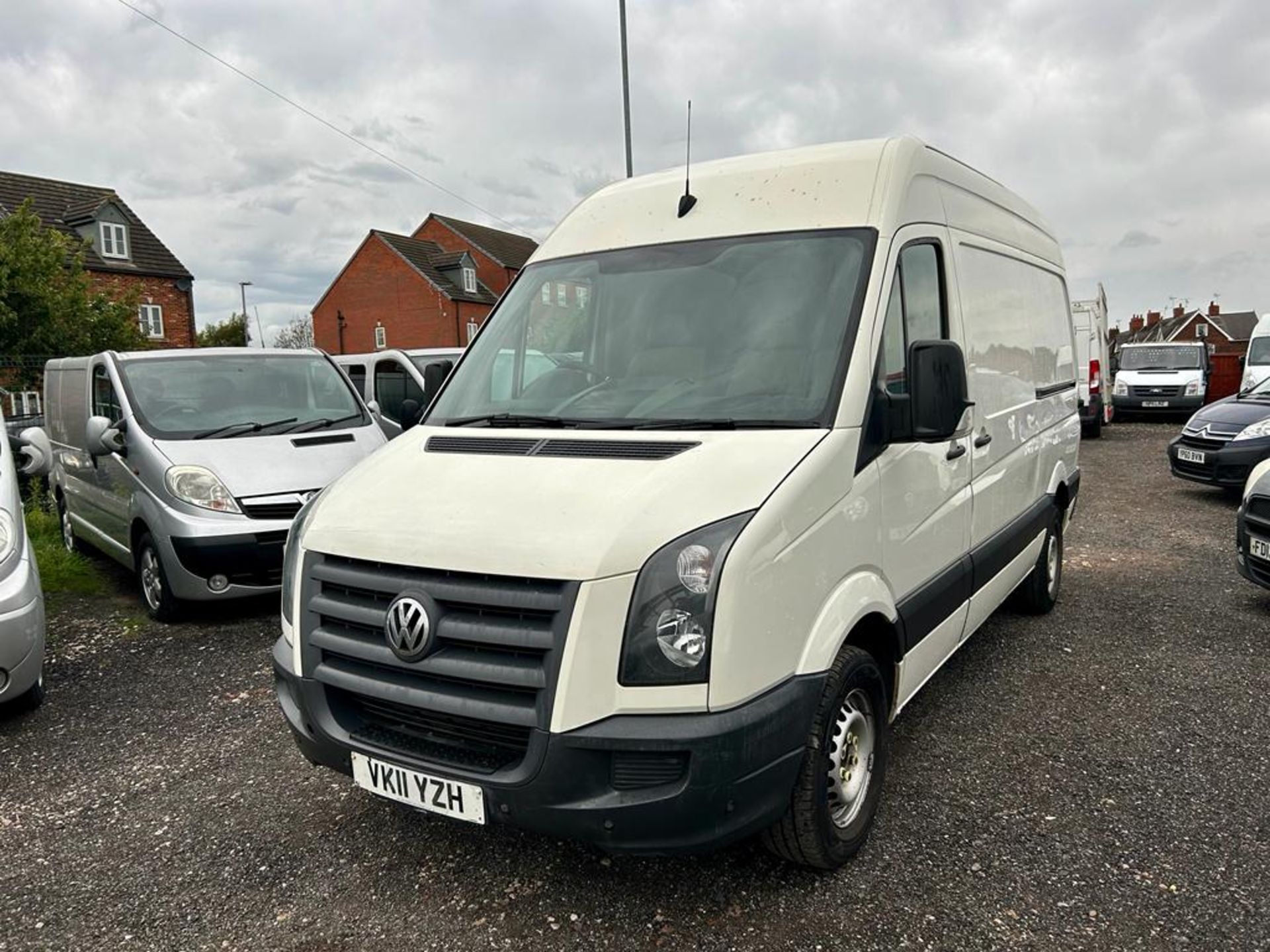 2011 VOLKSWAGEN CRAFTER 35 BLUE TDI 108 M WHITE PANEL VAN *NO VAT* - Image 3 of 12