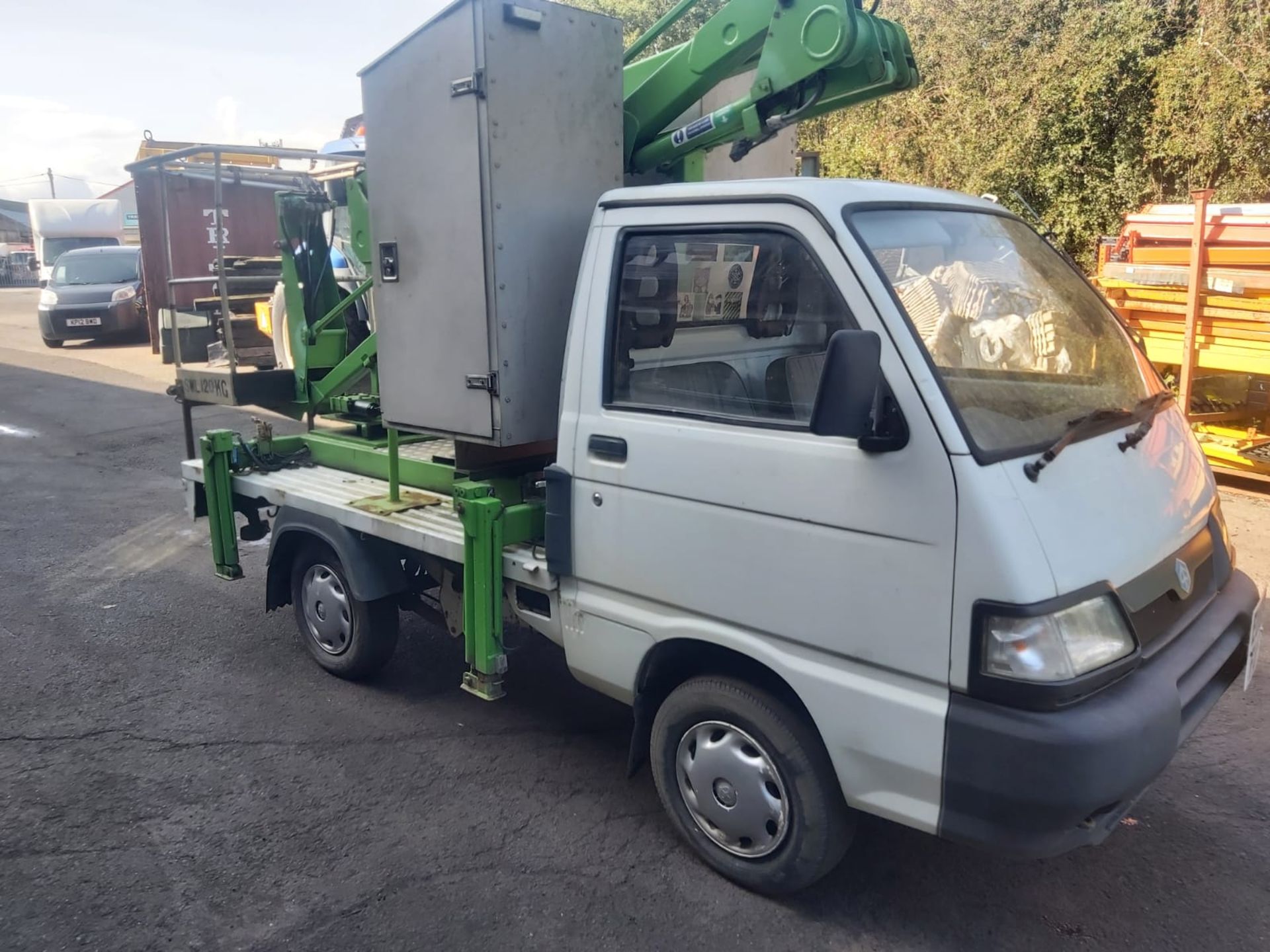 2009 PIAGGIO PORTER CHERRY PICKER *PLUS VAT* - Image 3 of 16