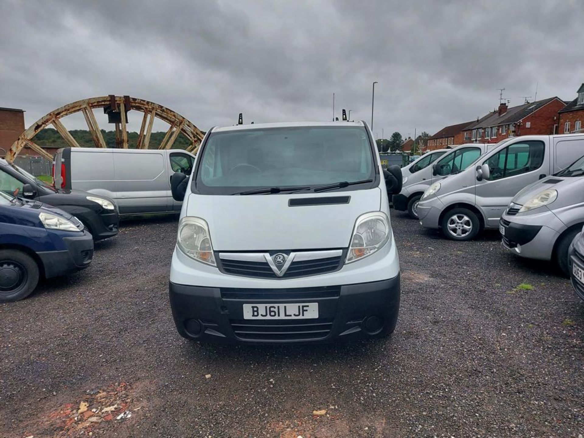 2012 VAUXHALL VIVARO 2700 CDTI 113 SWB WHITE PANEL VAN *NO VAT* - Image 2 of 14