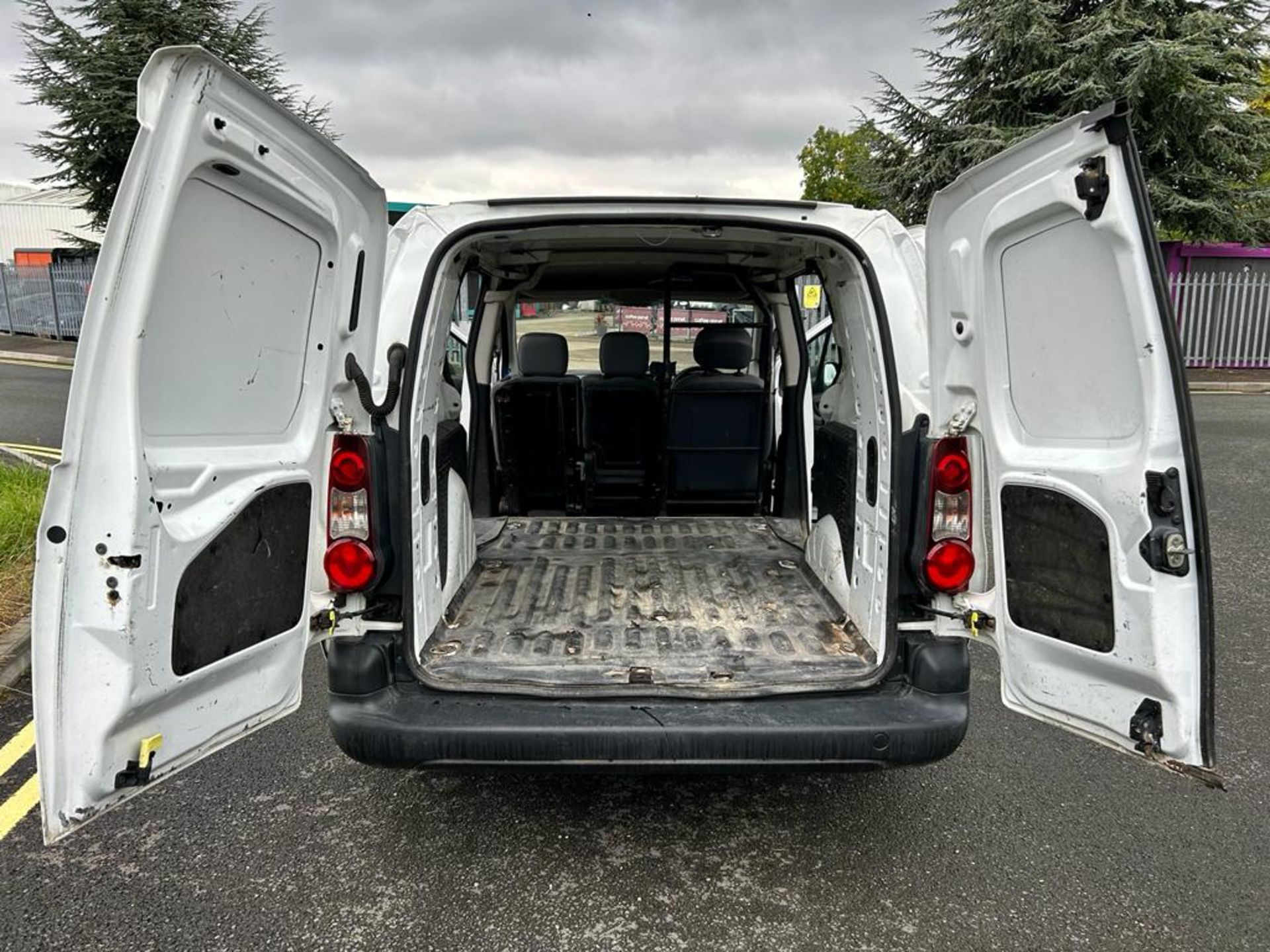 2013 CITROEN BERLINGO 750 LX HDI WHITE PANEL VAN *NO VAT* - Image 6 of 13