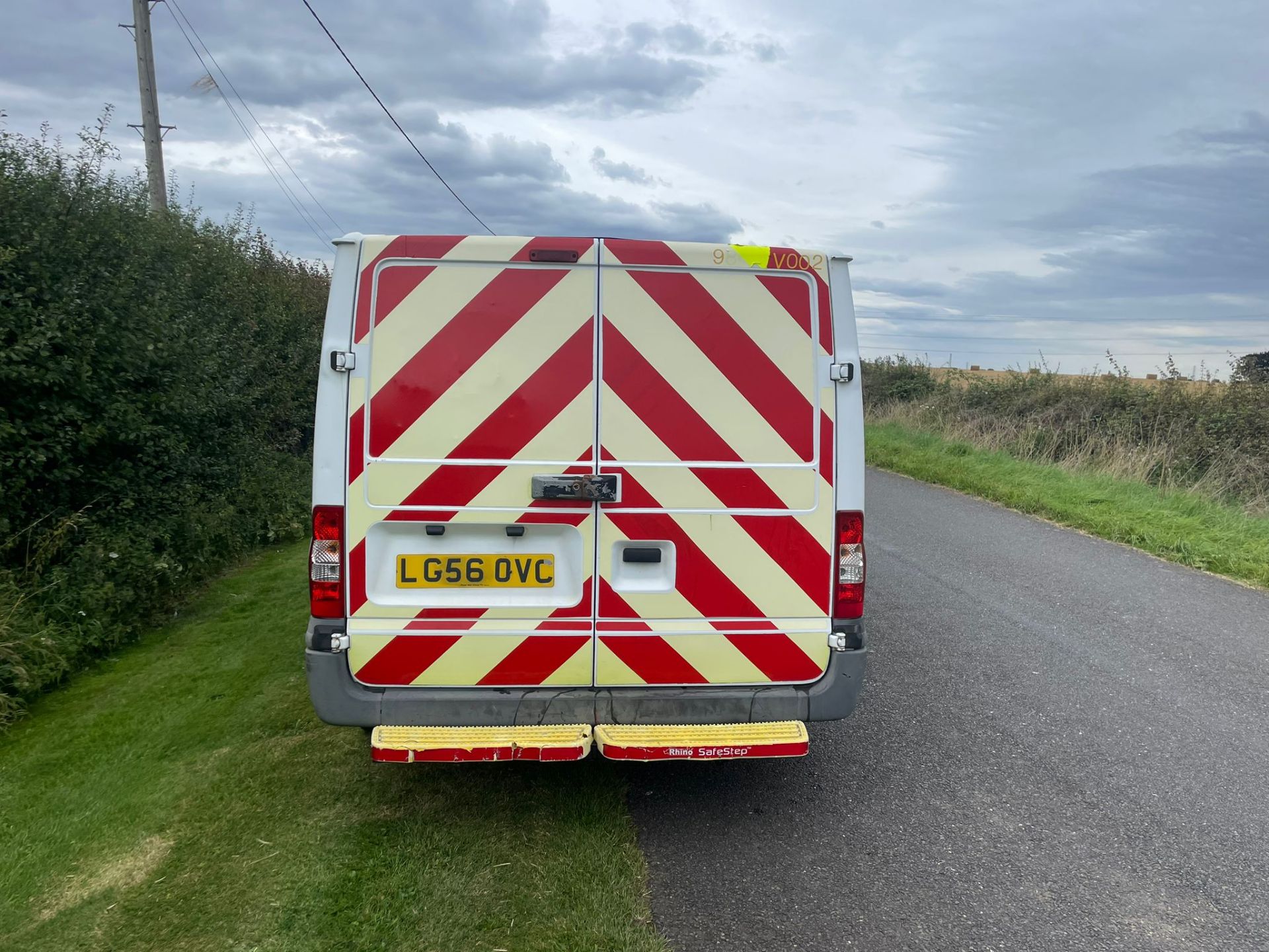 2006 FORD TRANSIT 85 T260 FWD WHITE PANEL VAN *PLUS VAT* - Image 5 of 11