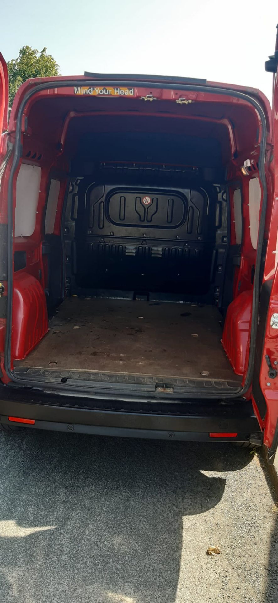 2013/63 REG FIAT DOBLO 16V XL MULTIJET LWB 1.6 DIESEL MANUAL PANEL VAN, SHOWING 0 FORMER KEEPERS - Image 8 of 10