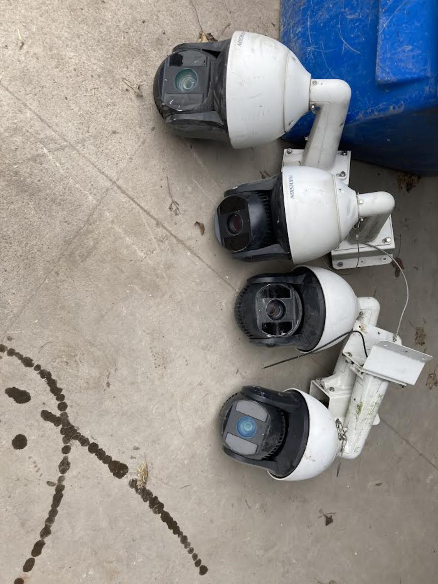 4 x Security Cameras *PLUS VAT* - Bild 2 aus 5