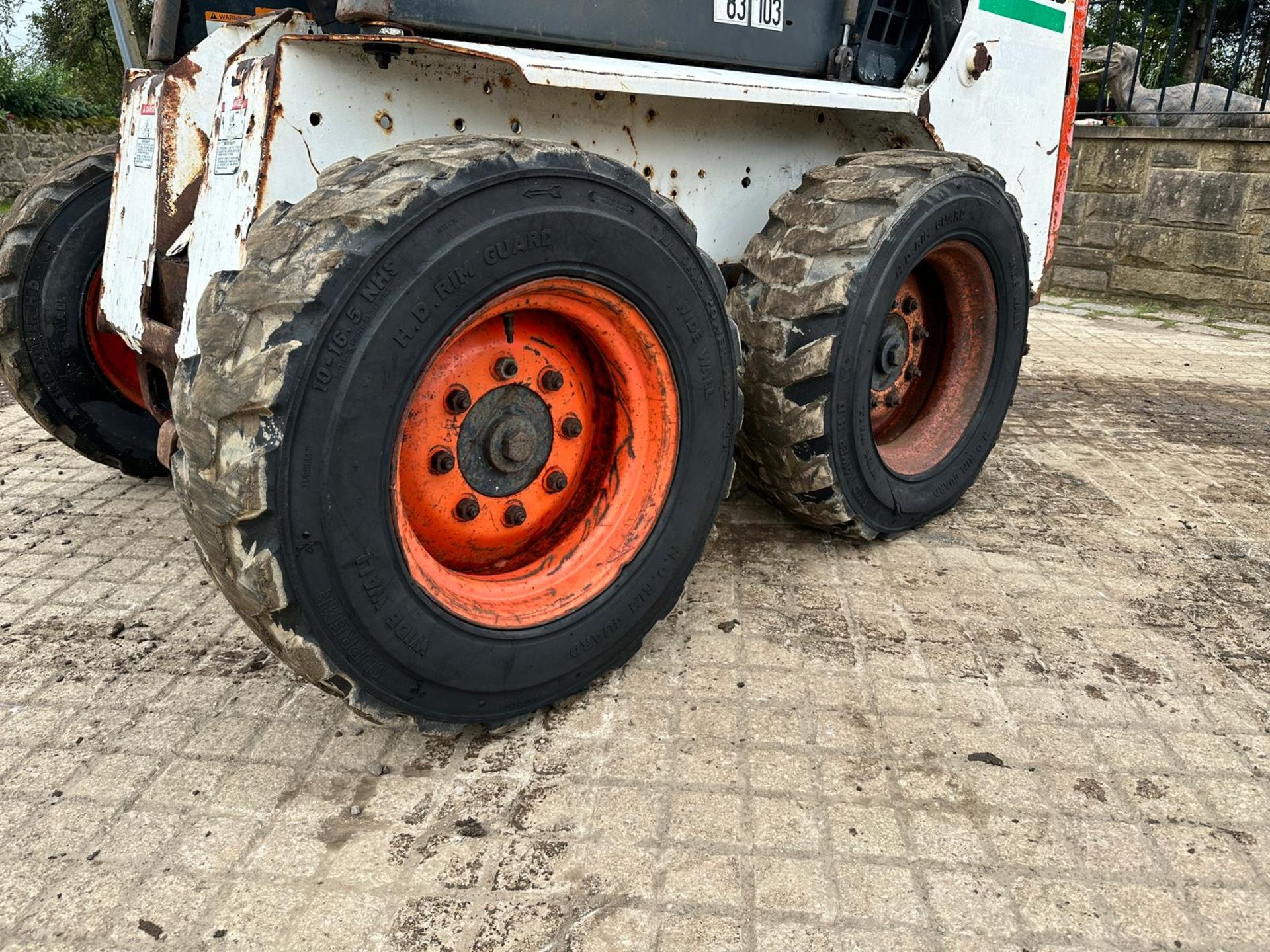 BOBCAT 753 WHEELED SKIDSTEER LOADER WITH BUCKET *PLUS VAT* - Bild 8 aus 16