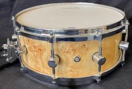 Ex display maple snare drum 14 x 5.5", die cast hoops, 7 ply maple shell with walnut veneer