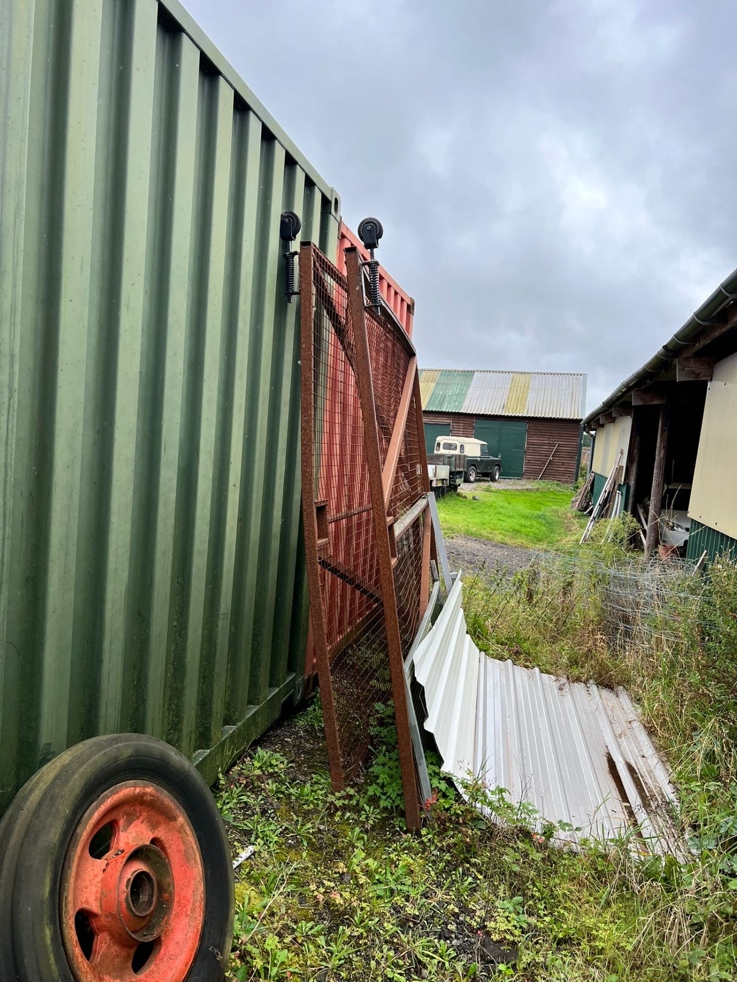 Pair of Metal Gates - Image 4 of 5