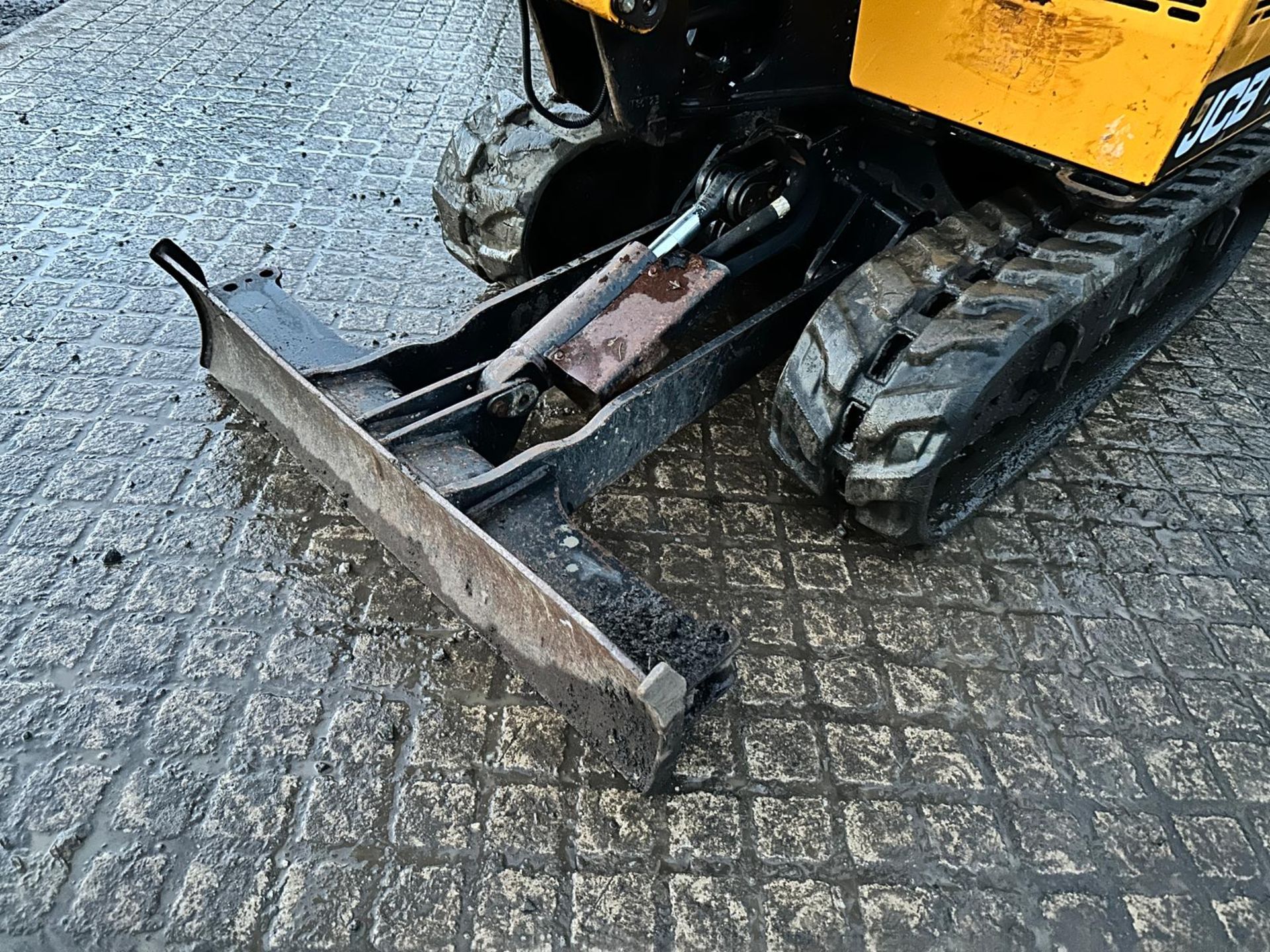 2018 JCB 15C-1 MINI EXCAVATOR *PLUS VAT* - Image 15 of 19