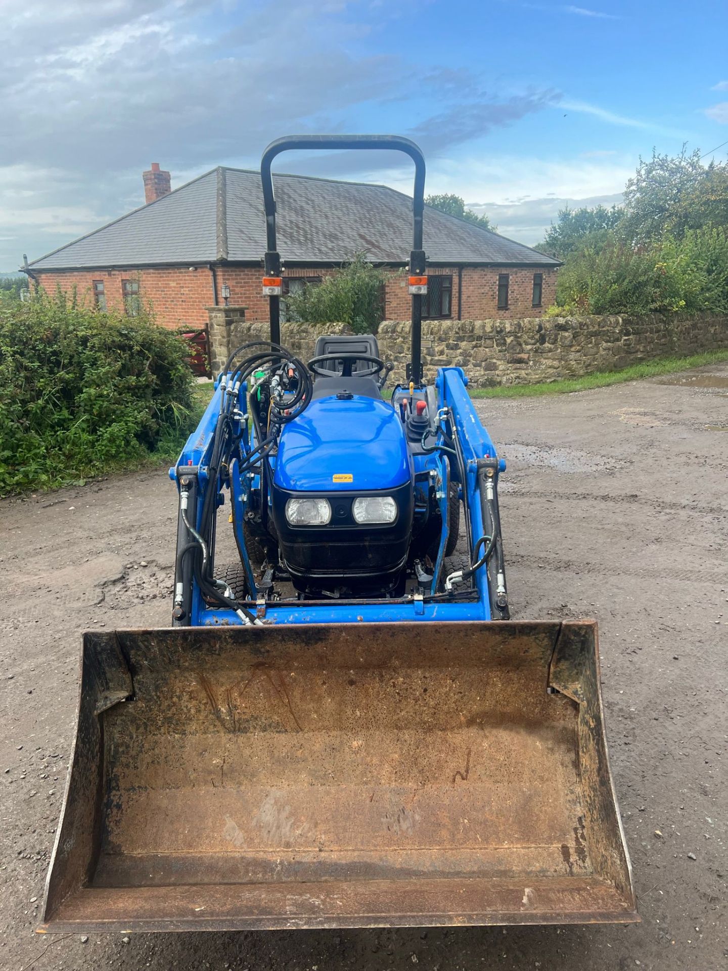 NEW HOLLAND TC21D LOADER TRACTOR *PLUS VAT* - Image 12 of 16