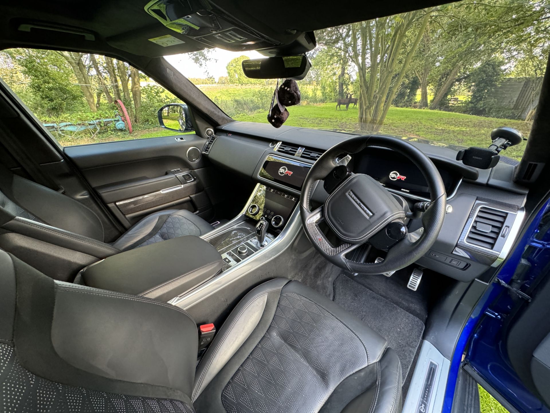 2021/71 RANGE ROVER SVR P575 BHP CARBON EDITION - I OWNER 12K MILES FLRSH - Image 17 of 49