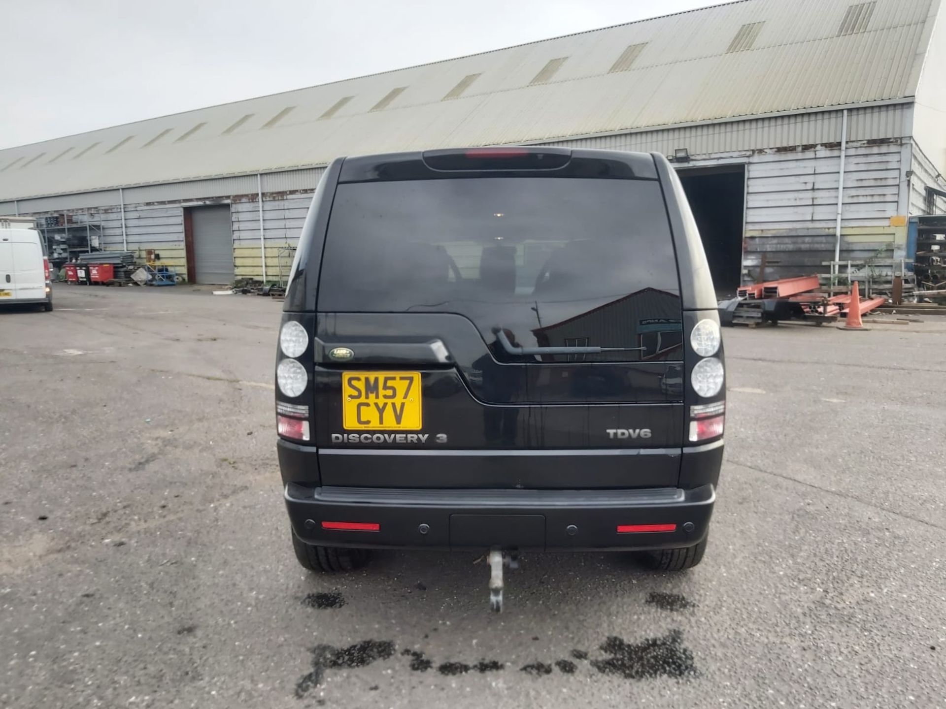 2007 LAND ROVER DISCOVERY TDV6 GS A BLACK SUV ESTATE *NO VAT* - Image 6 of 13