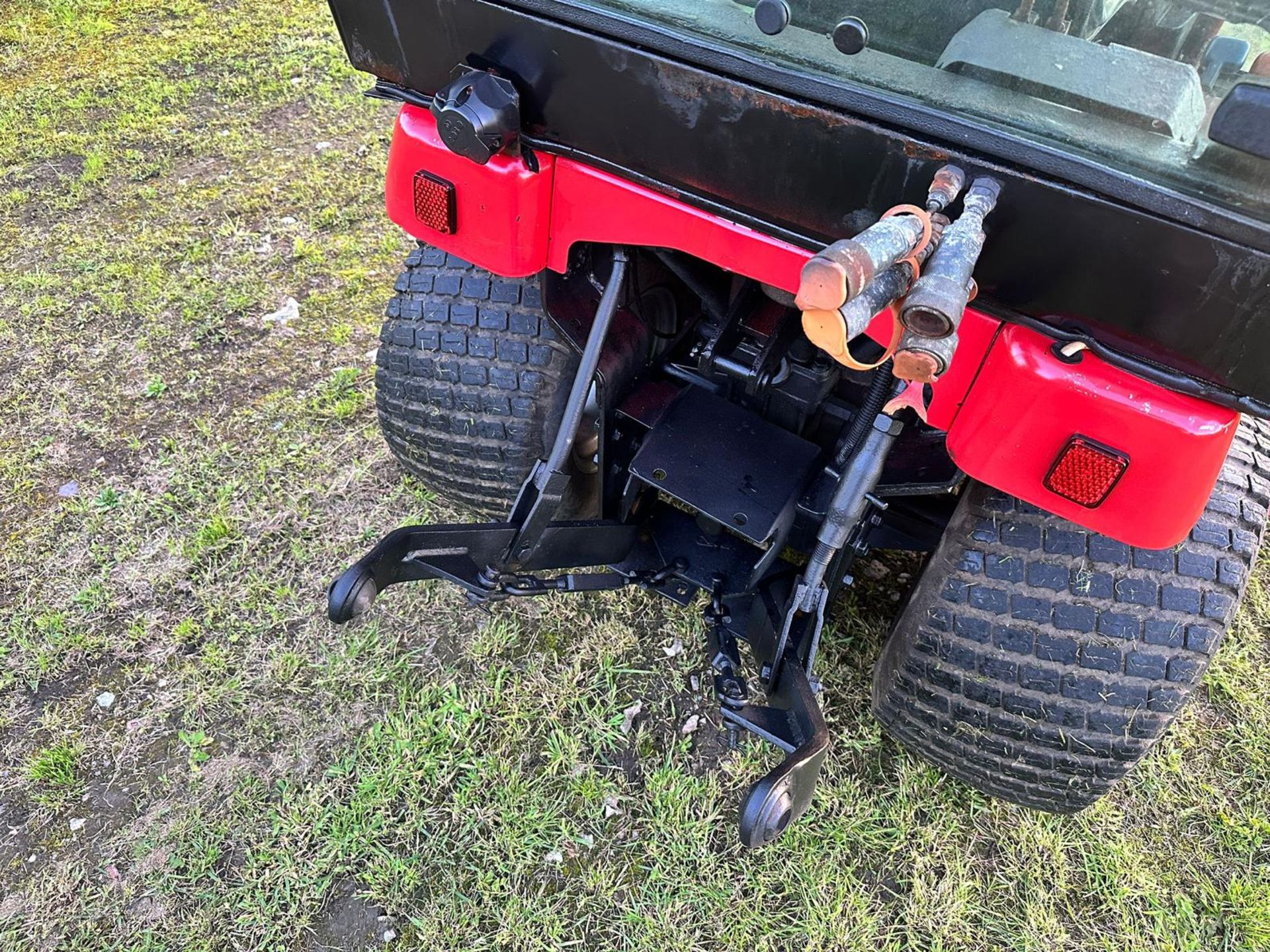 2009 MASSEY FERGUSON GC2300 23HP 4WD COMPACT TRACTOR *PLUS VAT* - Image 6 of 22